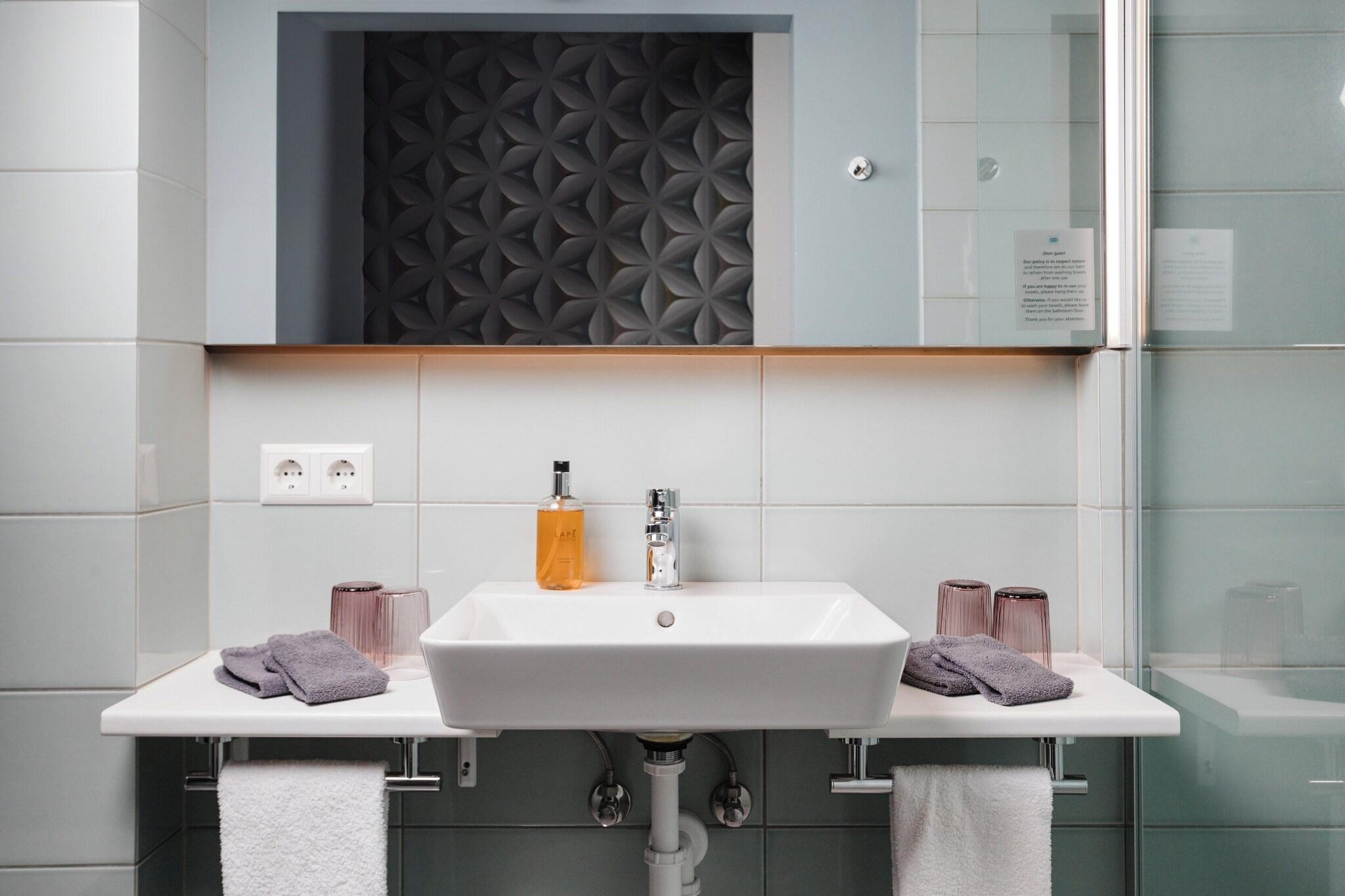 Quadruple King Size Bed