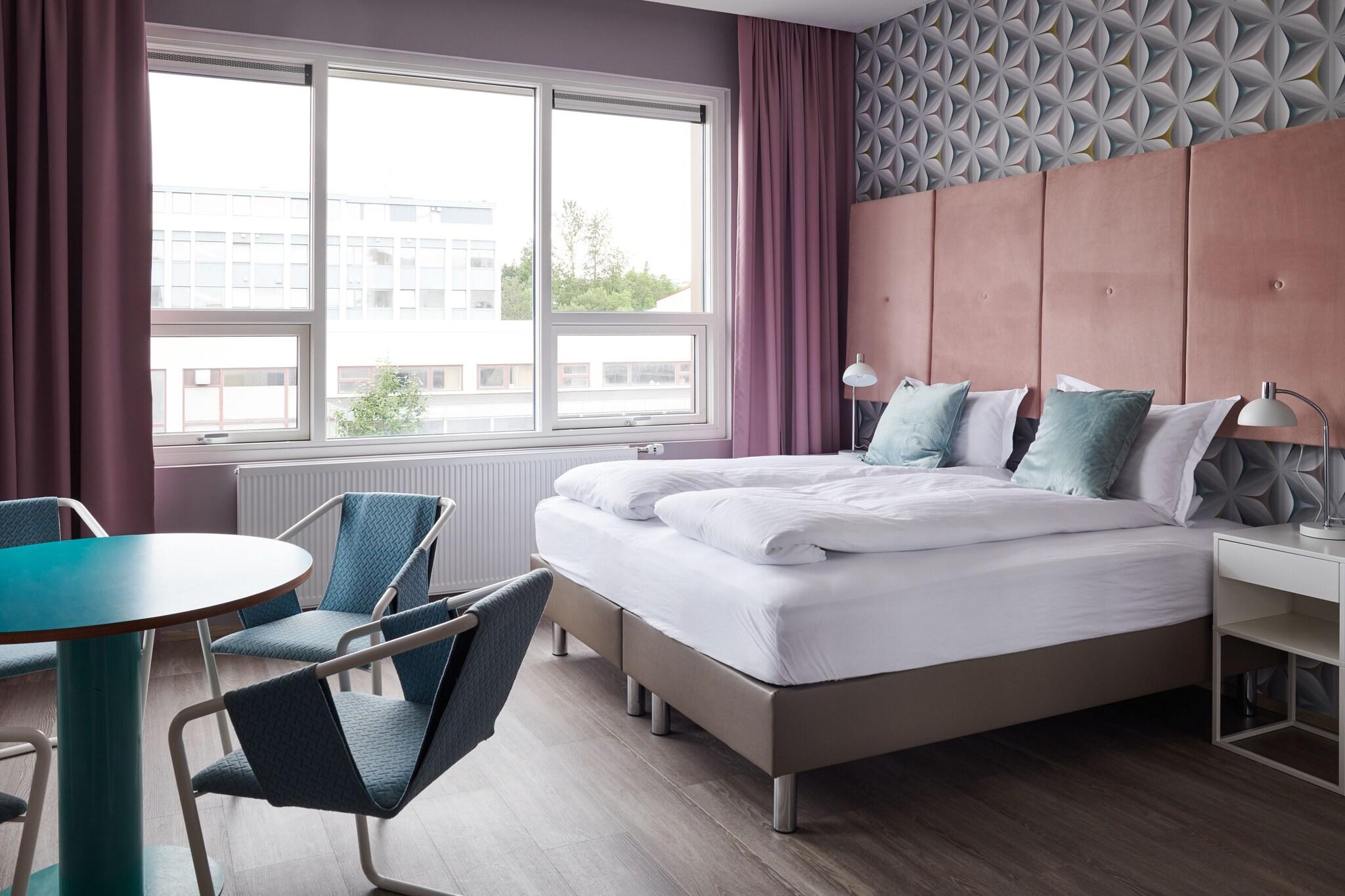 Triple with Kitchenette