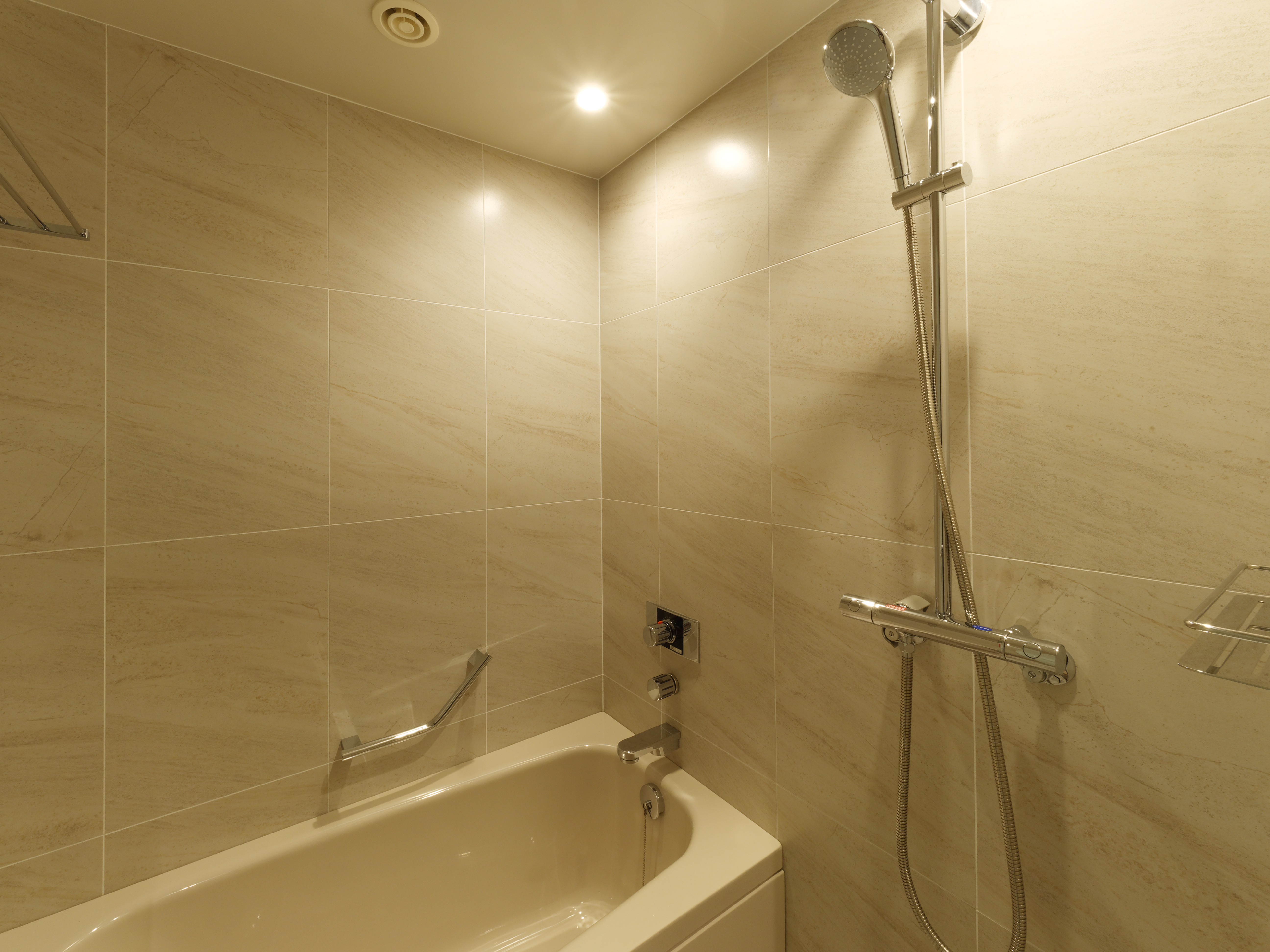 Twin Deluxe Superior