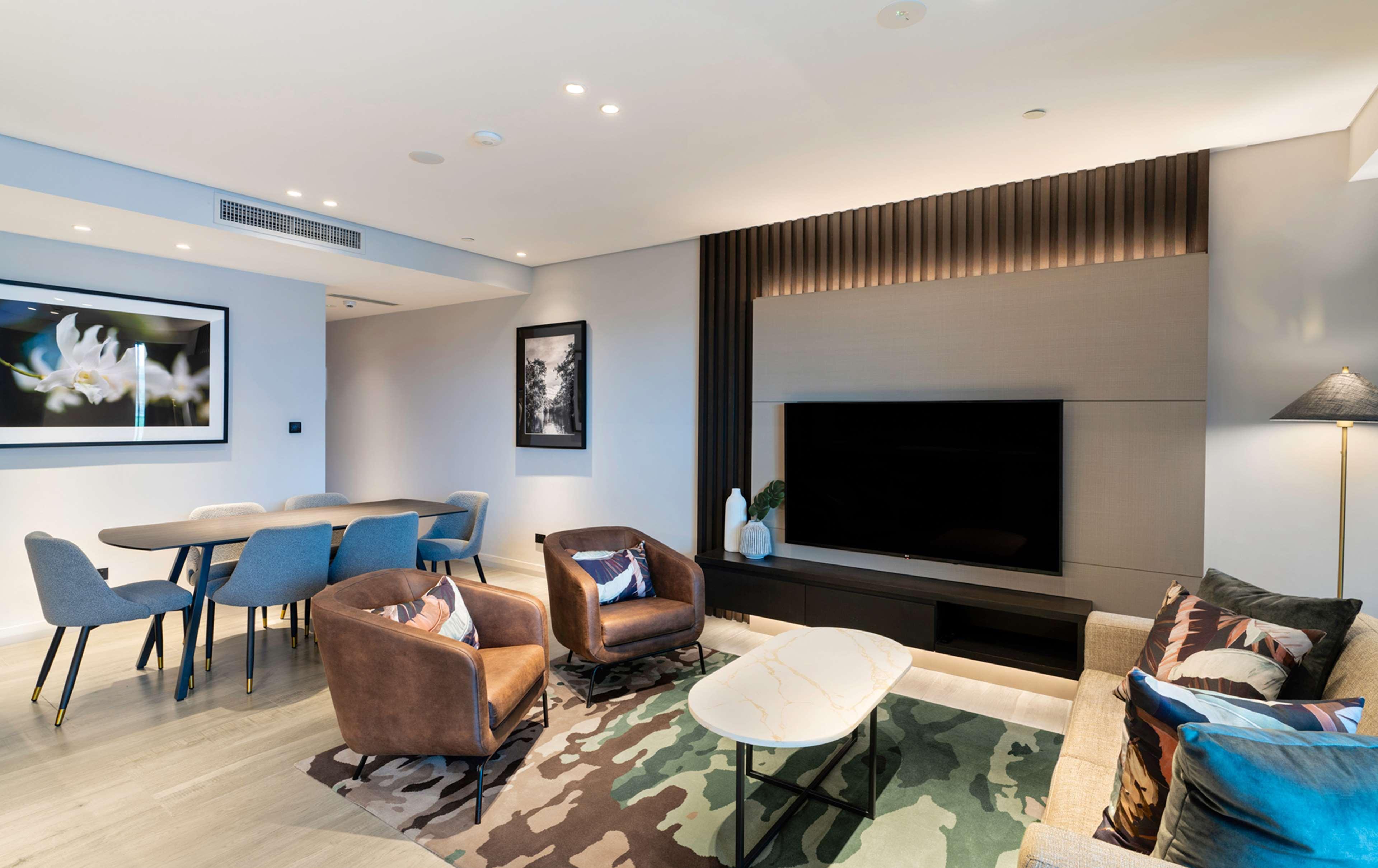 Studio King Size Bed