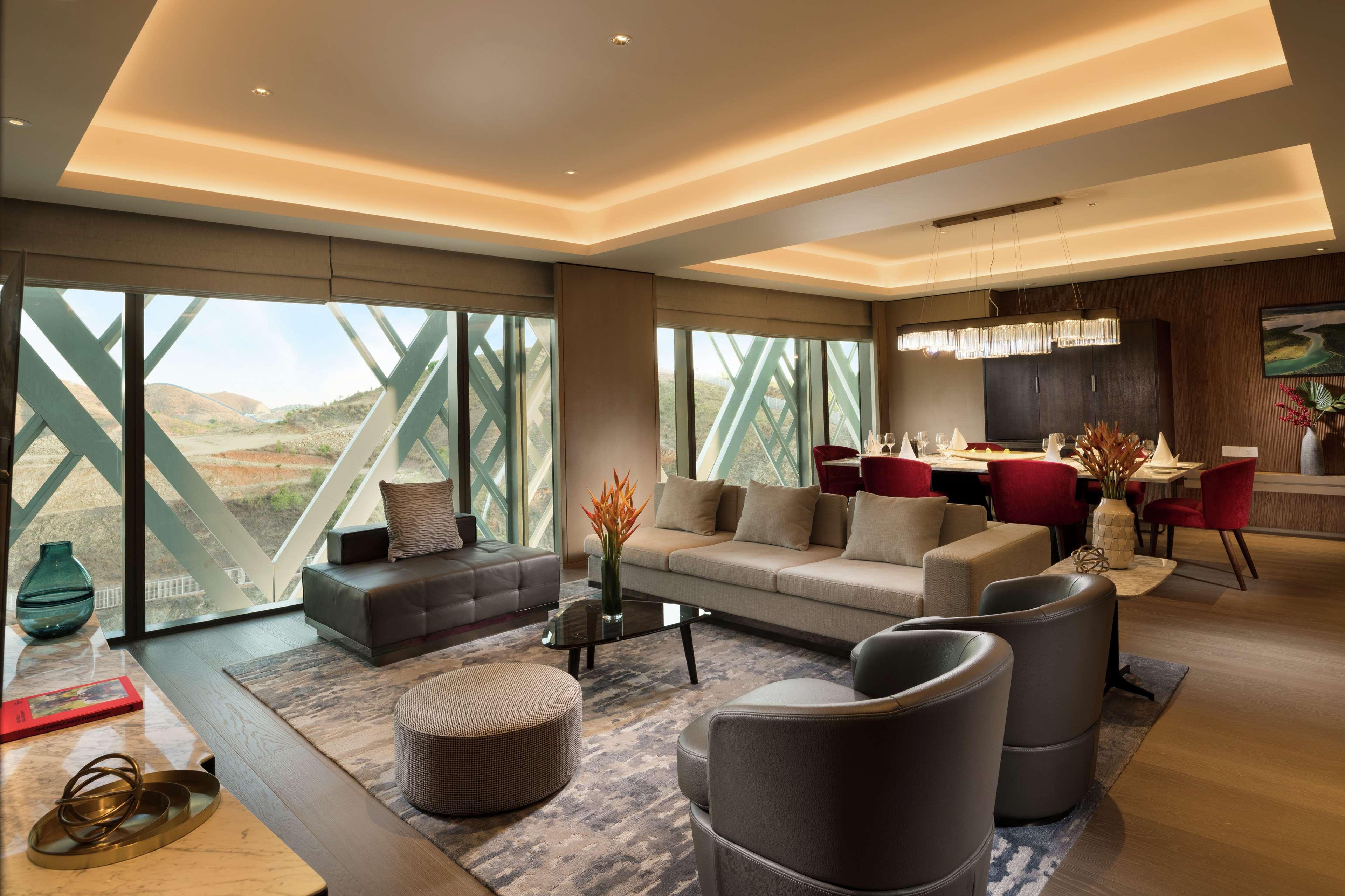 Suite Executive King Bed