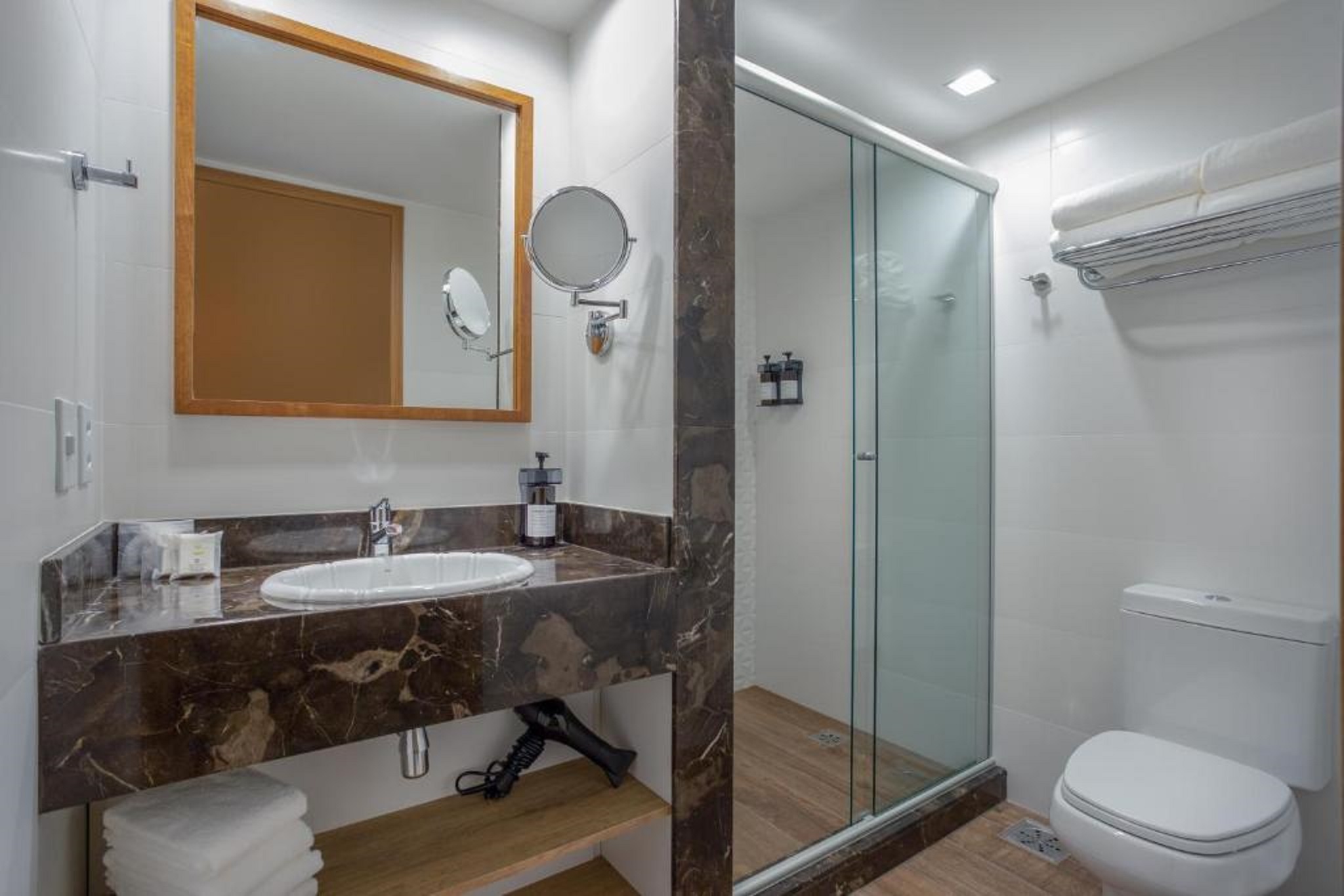 Quadruple Executive Two Bedrooms