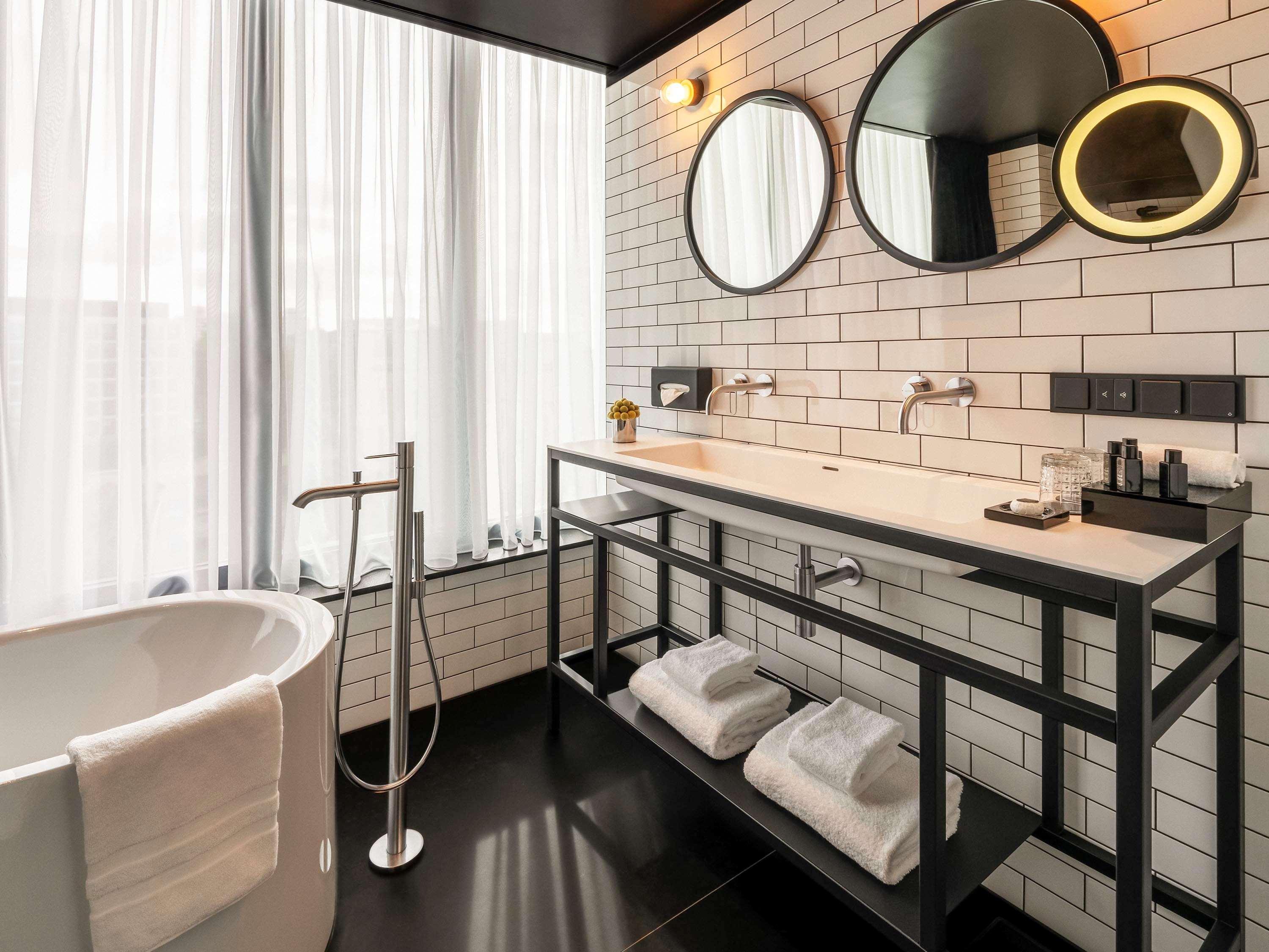 Suite Executive King Bed