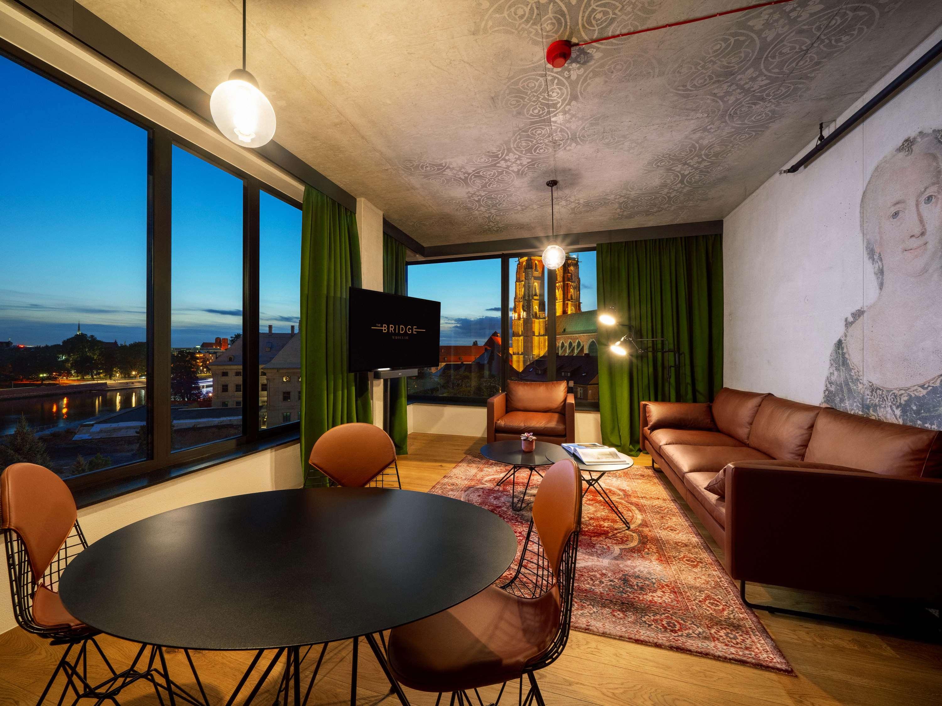 Suite Executive King Bed