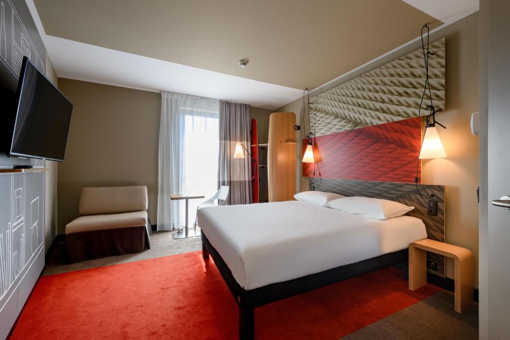 Family Room Accessible