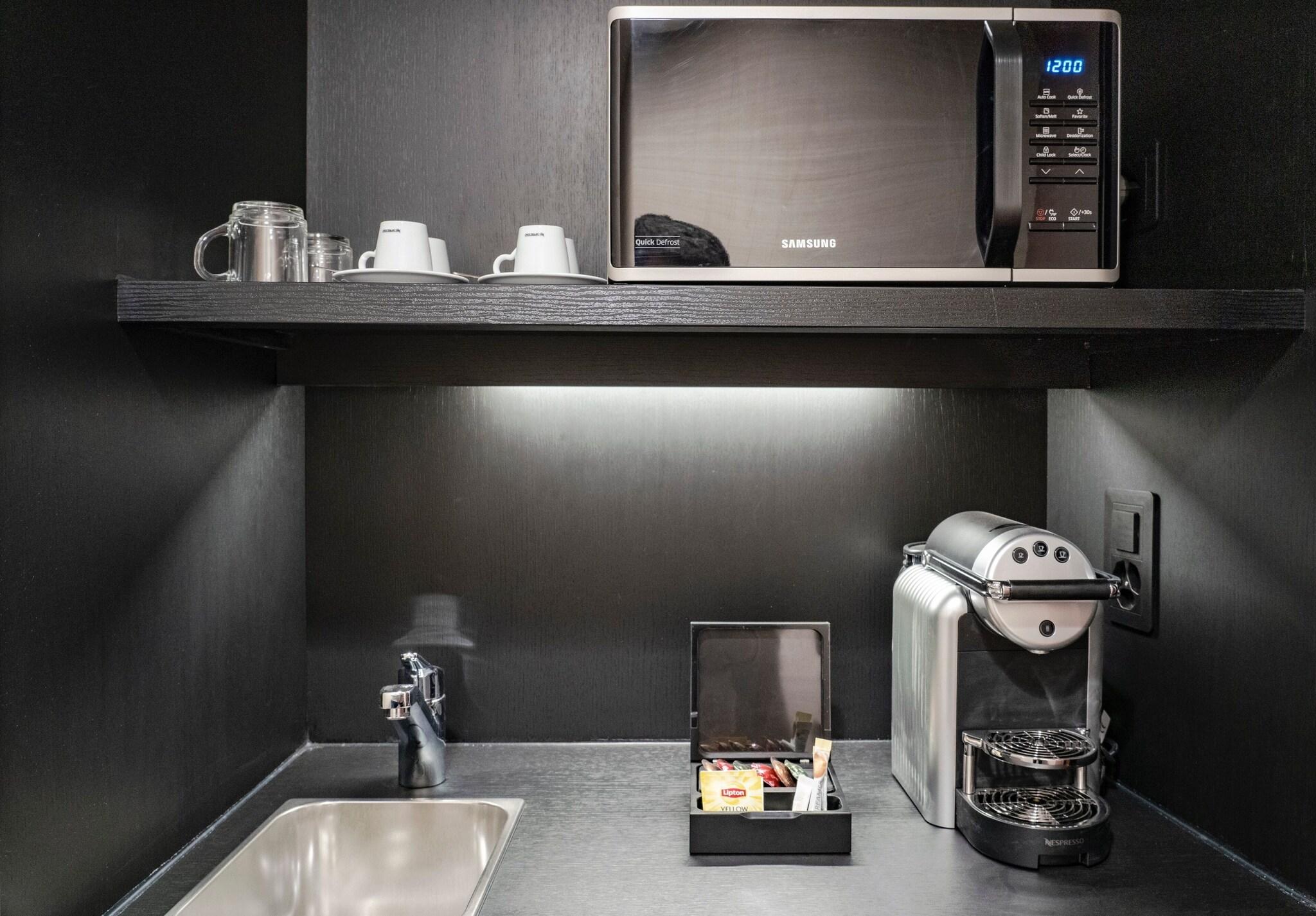 Suite Queen Size Bed