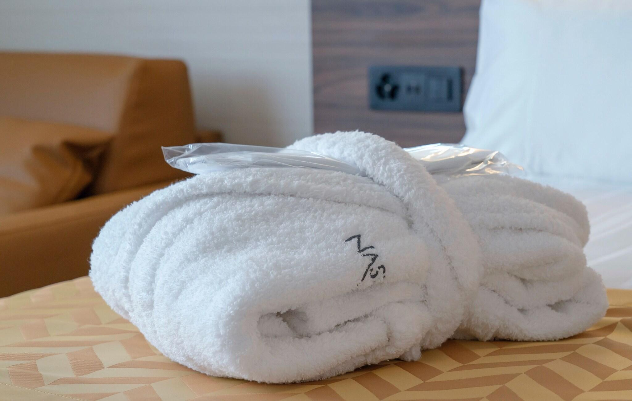 Suite Queen Size Bed