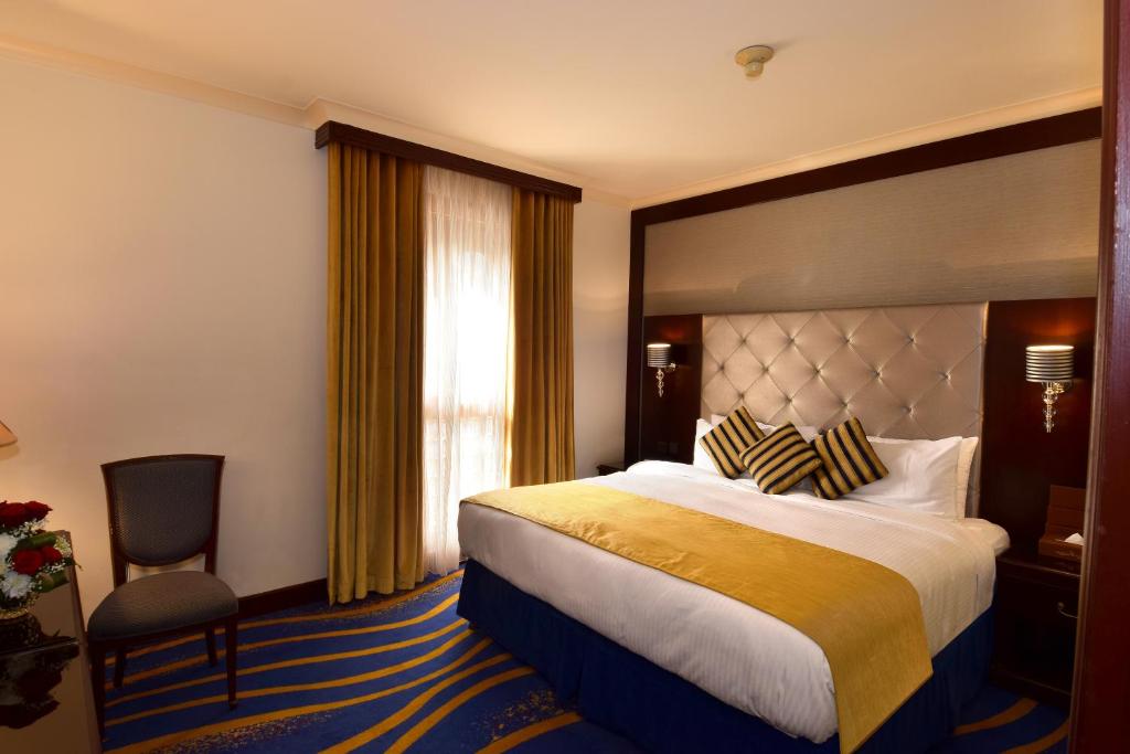 Double Deluxe with Views