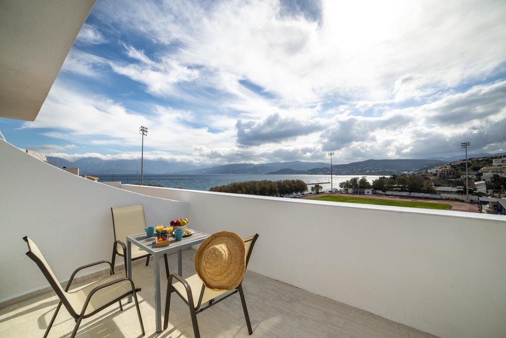 Double or Twin Superior Sea View