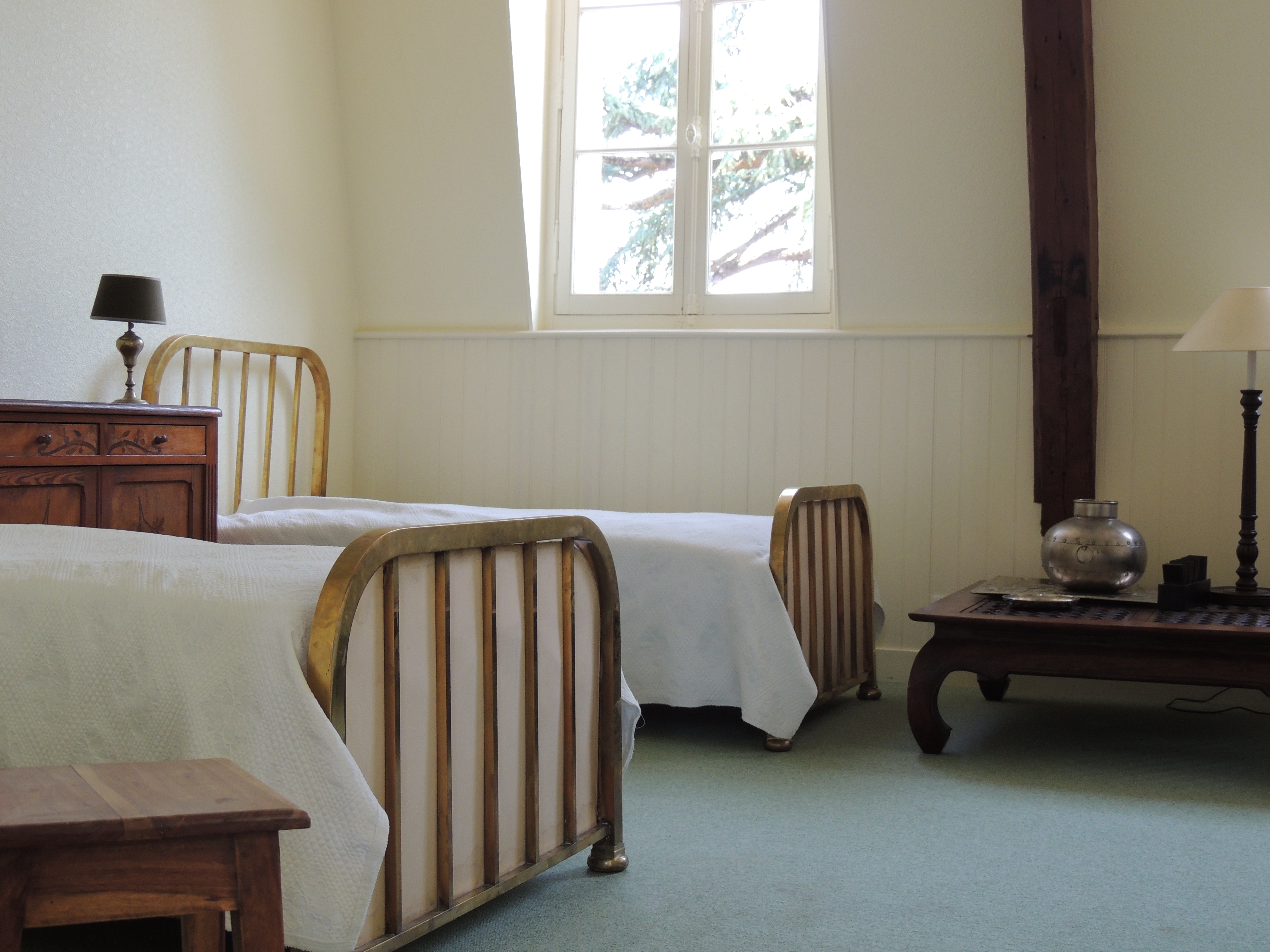 Family Room Capacity 5