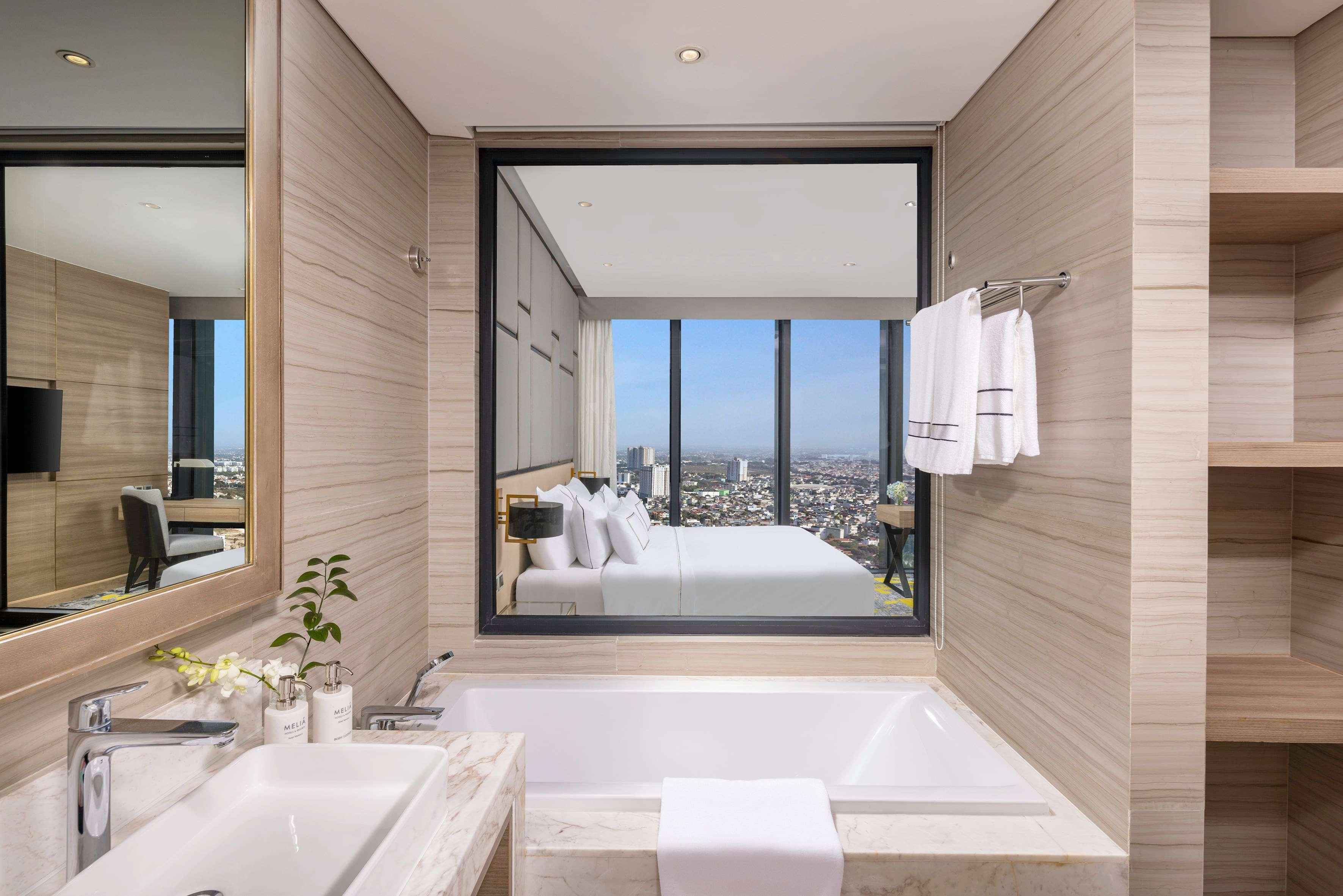 Double or Twin Deluxe