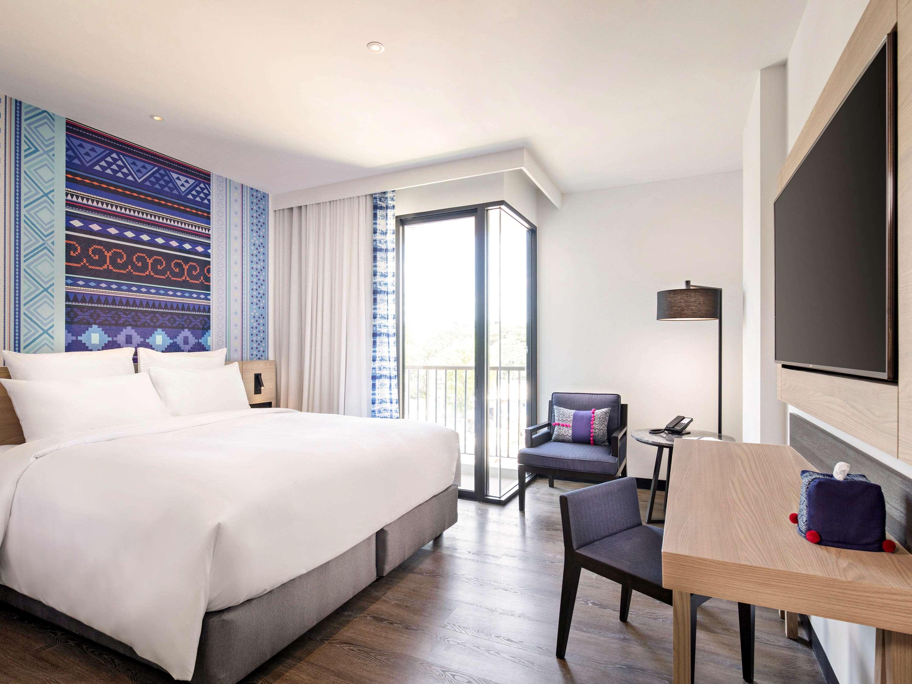 Junior Suite Mountain View