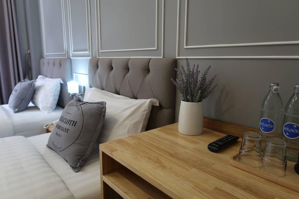 Double or Twin Standard