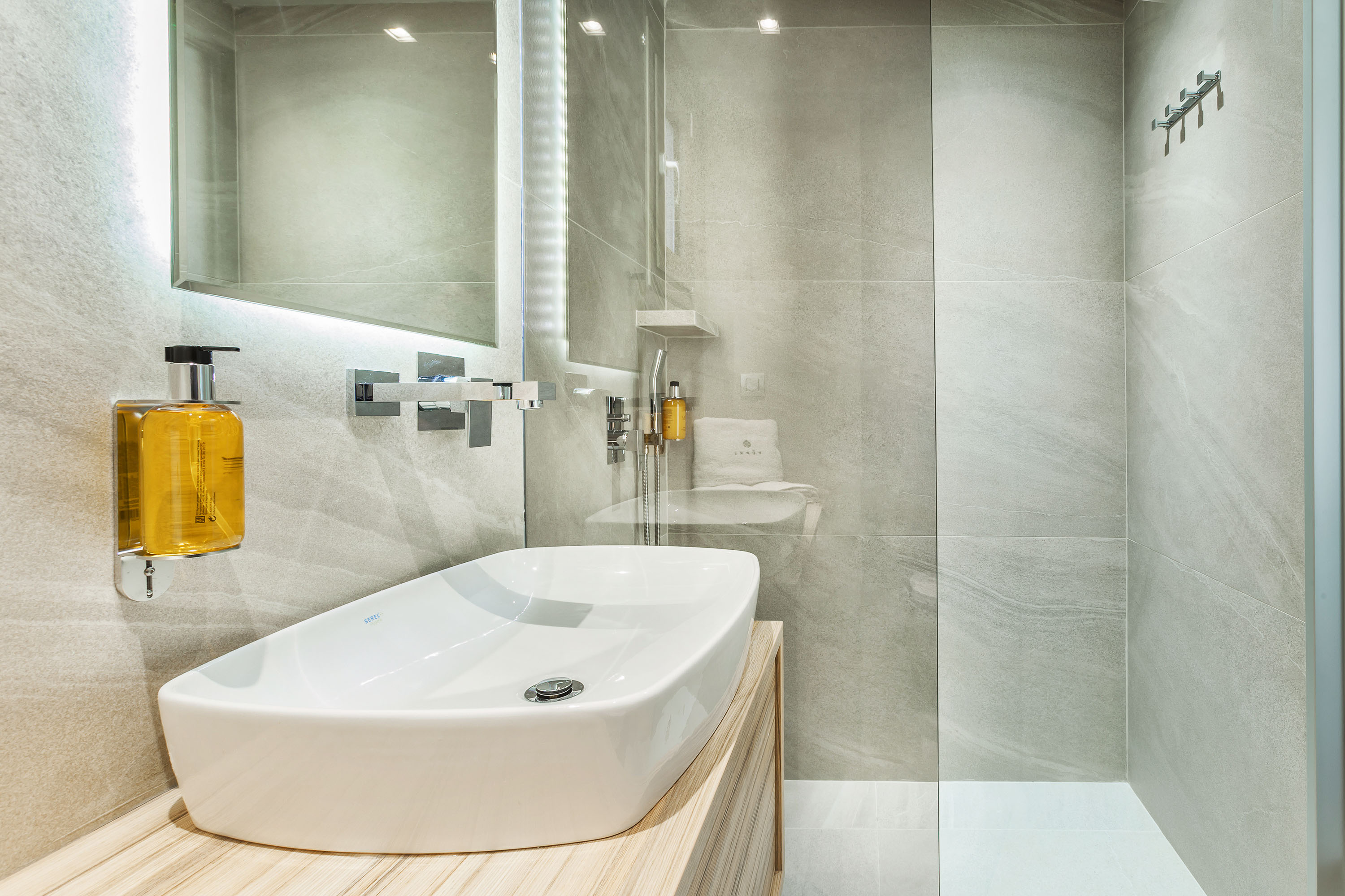 Studio Deluxe Pool View