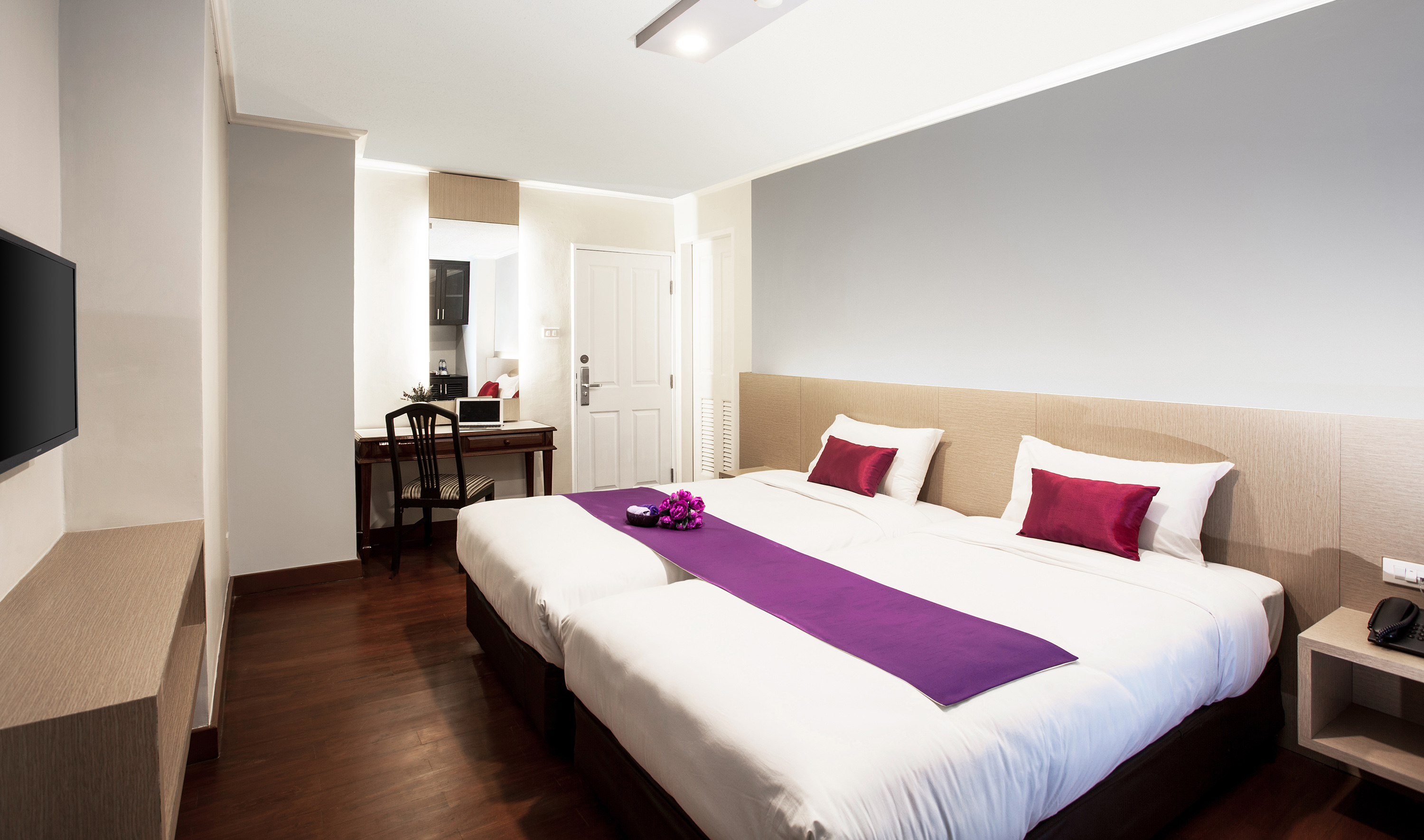 Double or Twin Superior