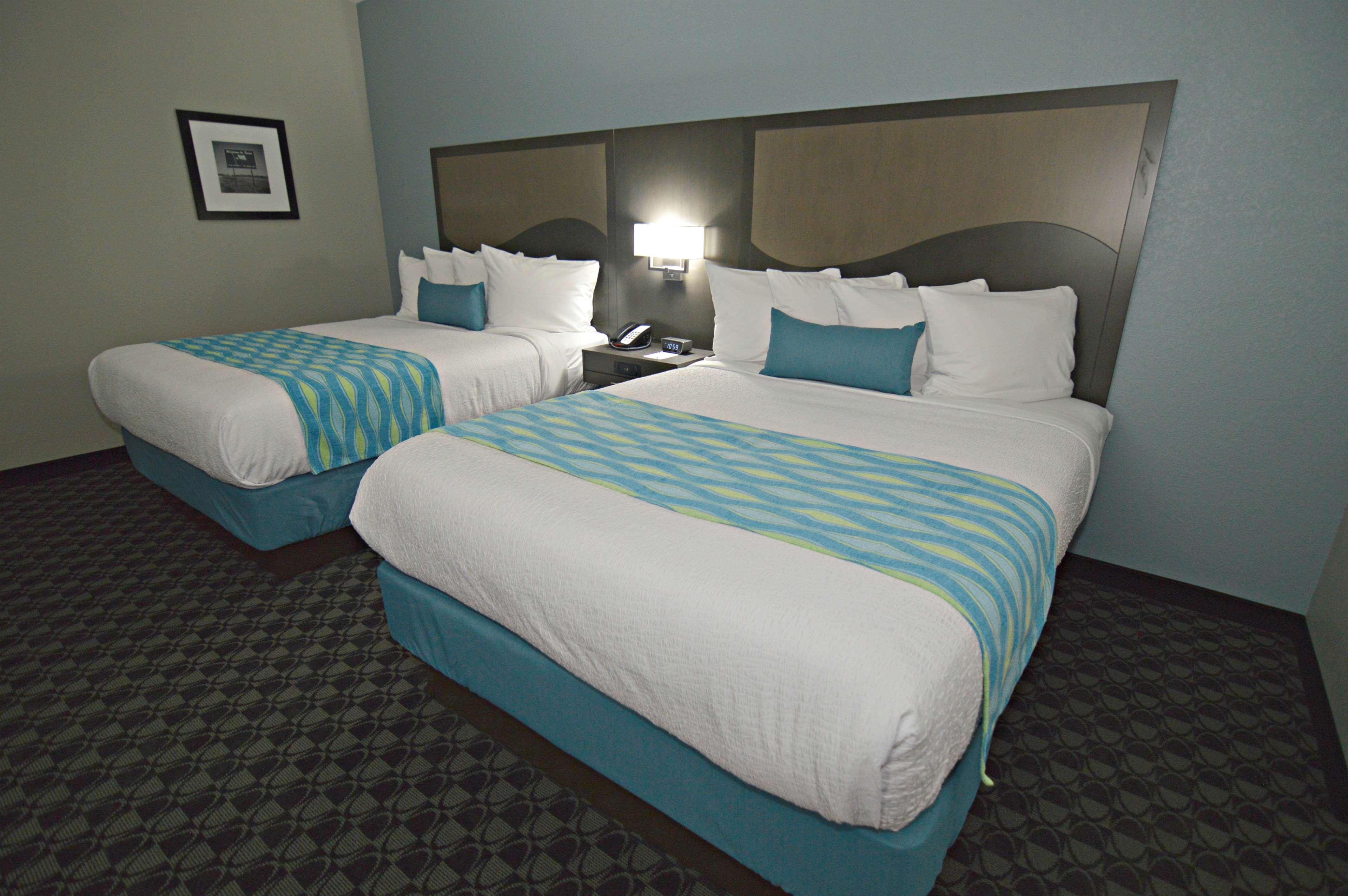 Suite Two Queen Beds