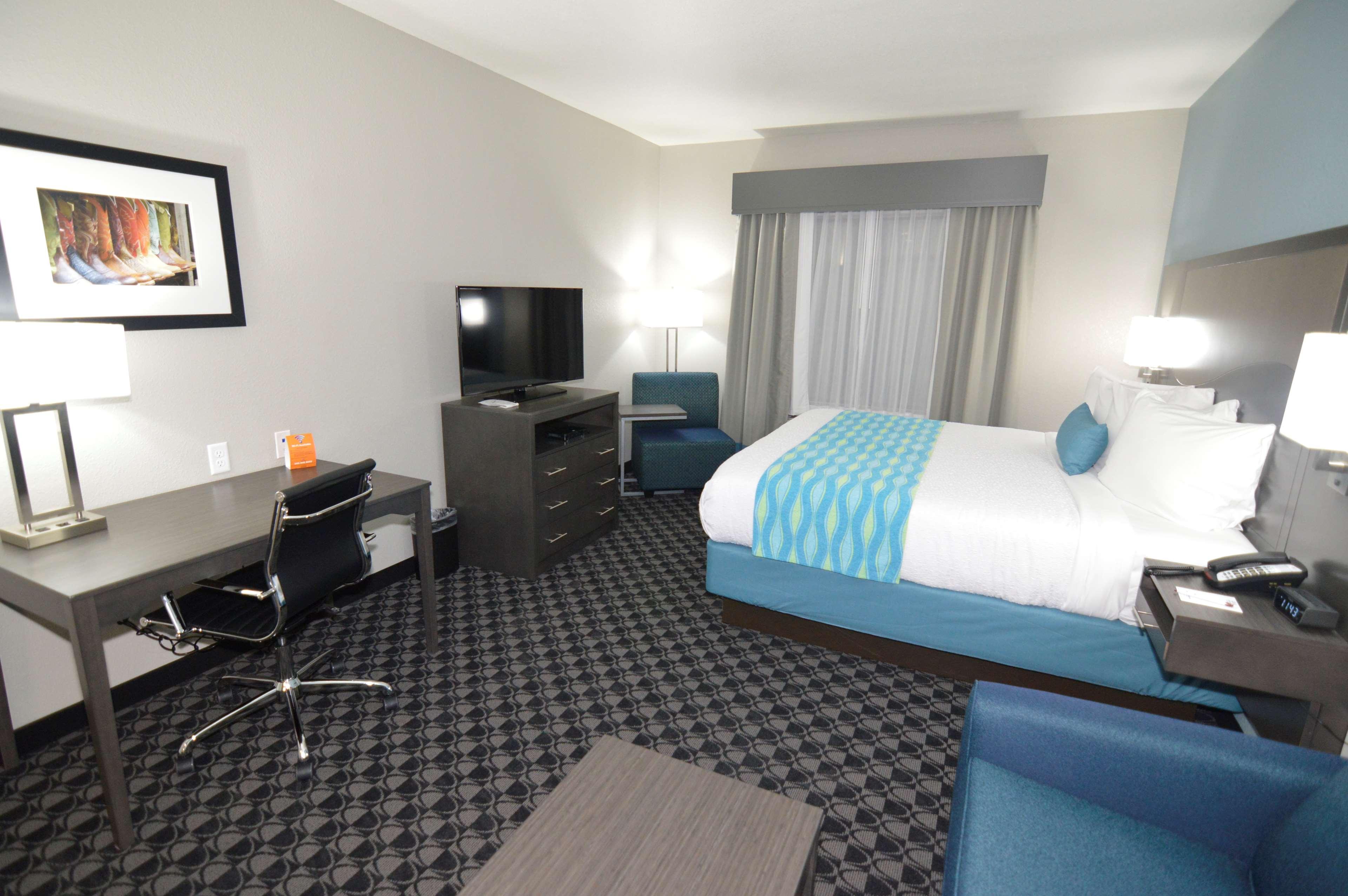 Room King Bed Non Smoking