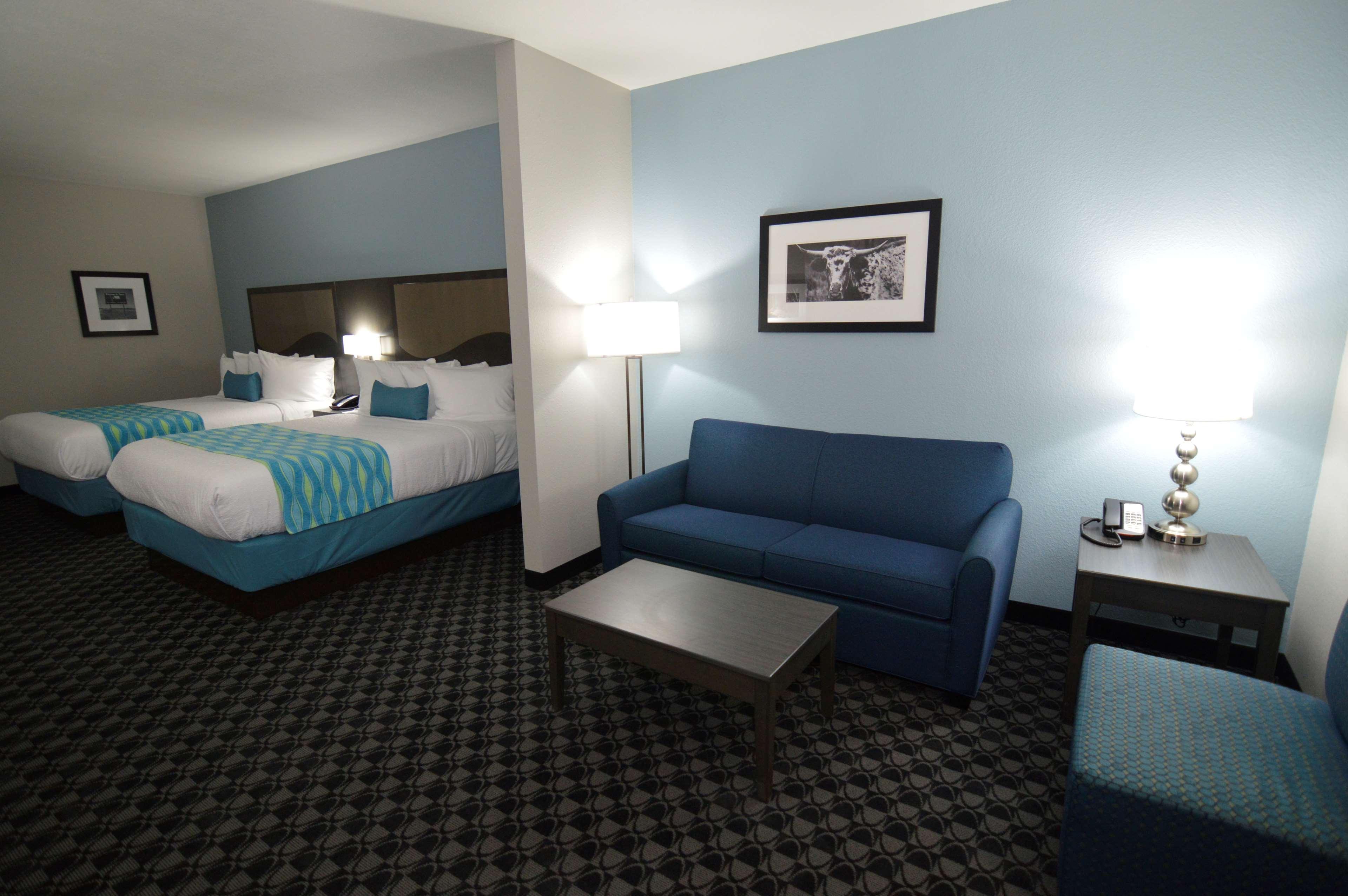 Suite Two Queen Beds