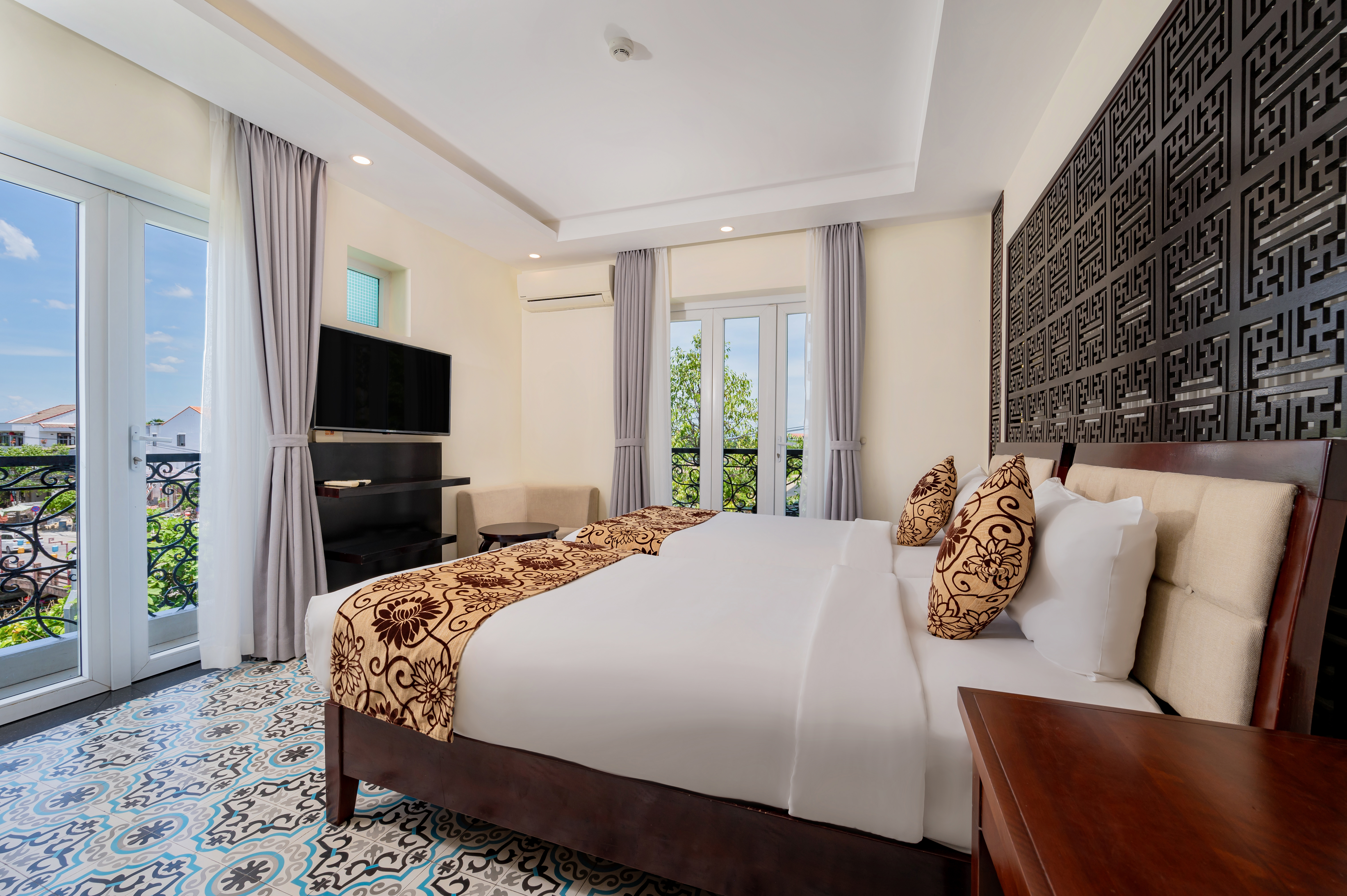 Double Deluxe River View