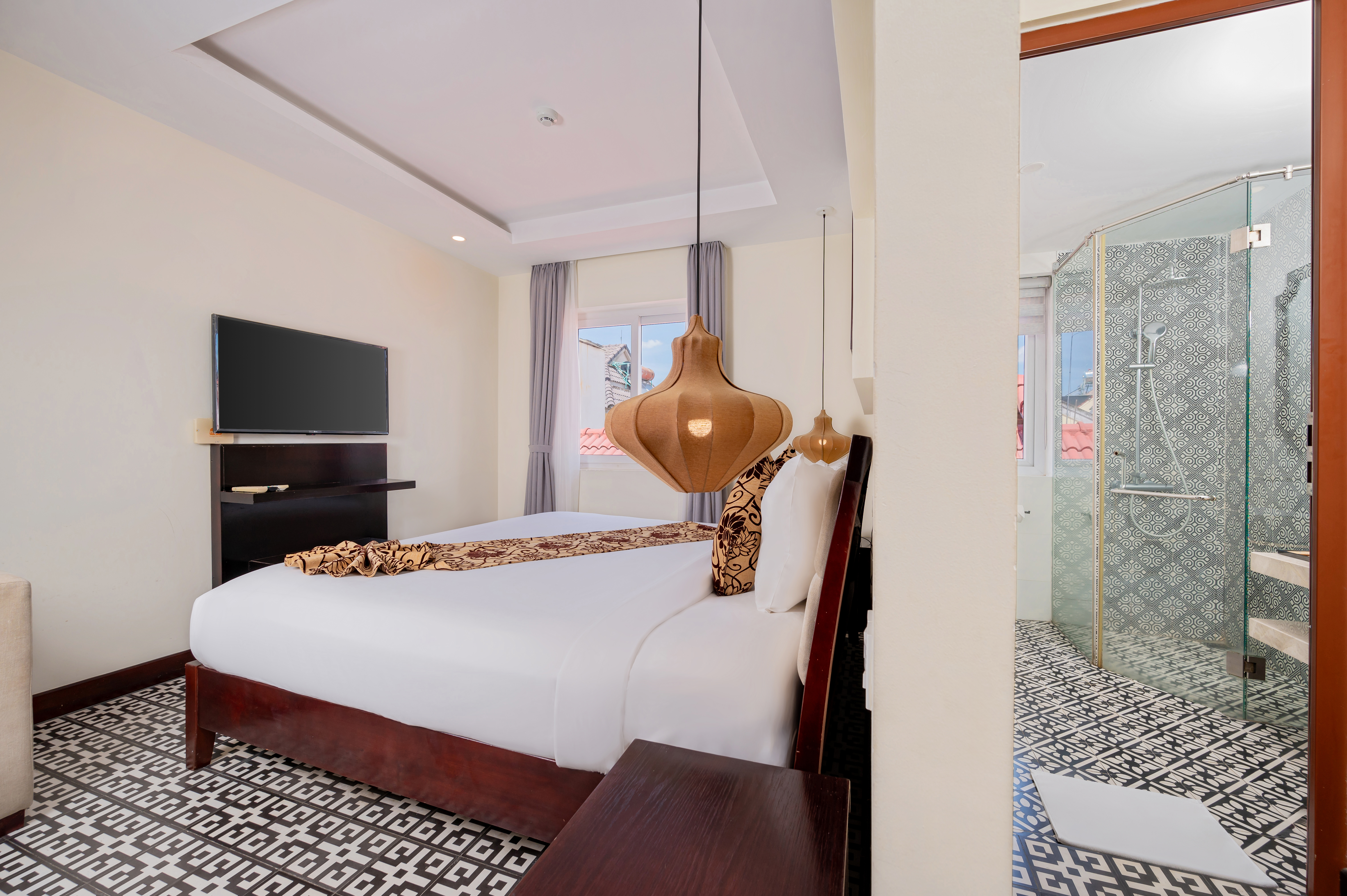 Double Superior King Bed