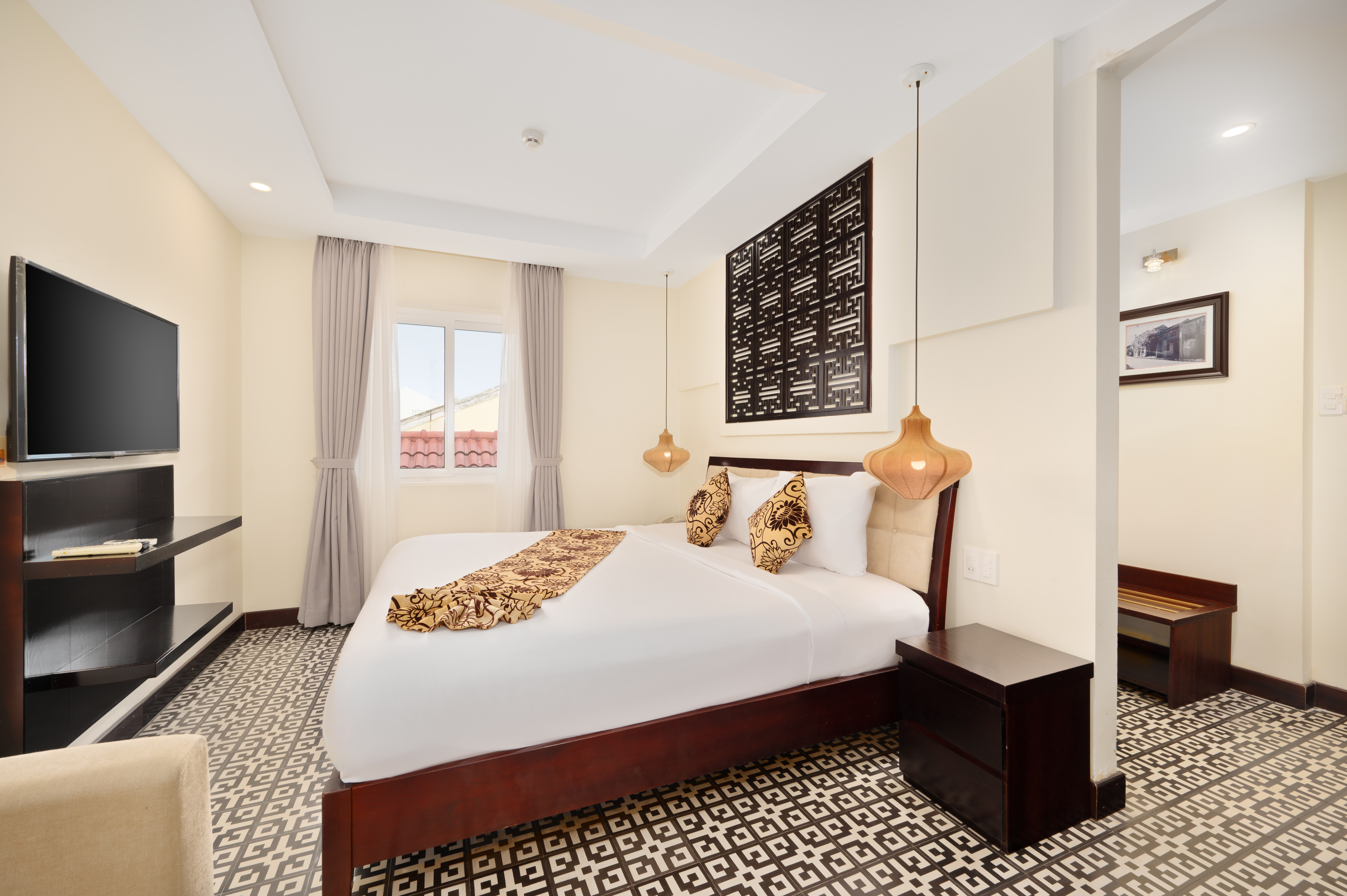 Double Superior King Bed