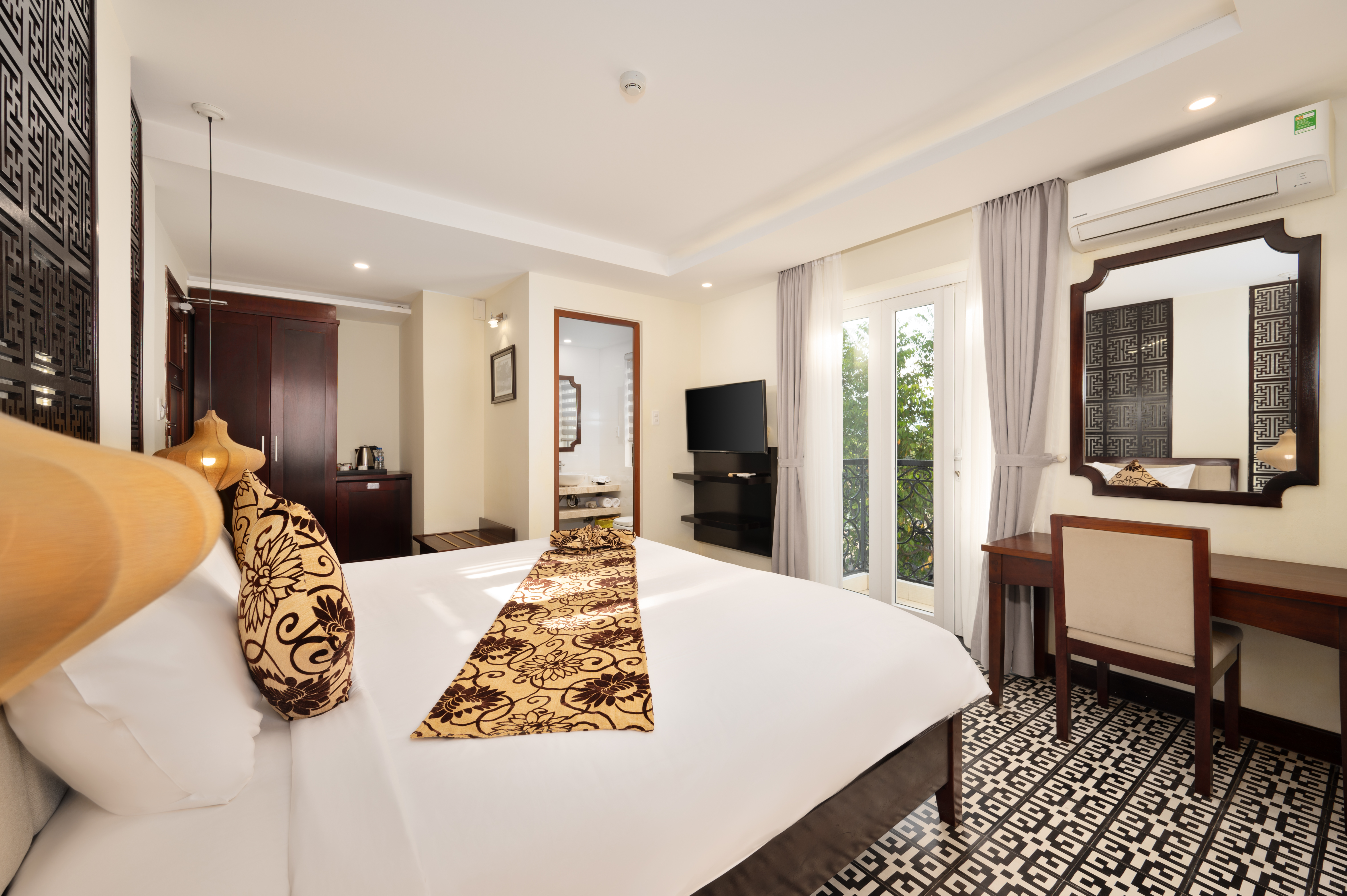 Room Deluxe City View