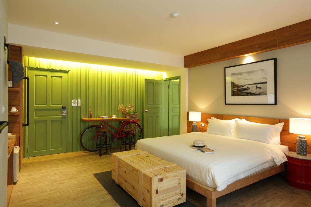 Double or Twin Superior