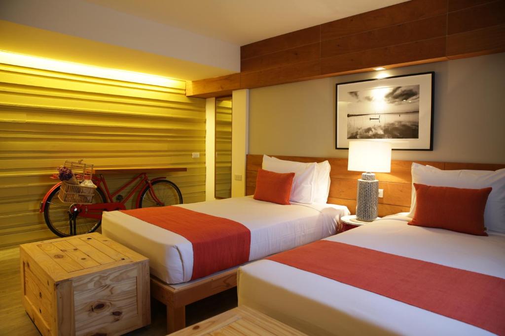 Double or Twin Deluxe