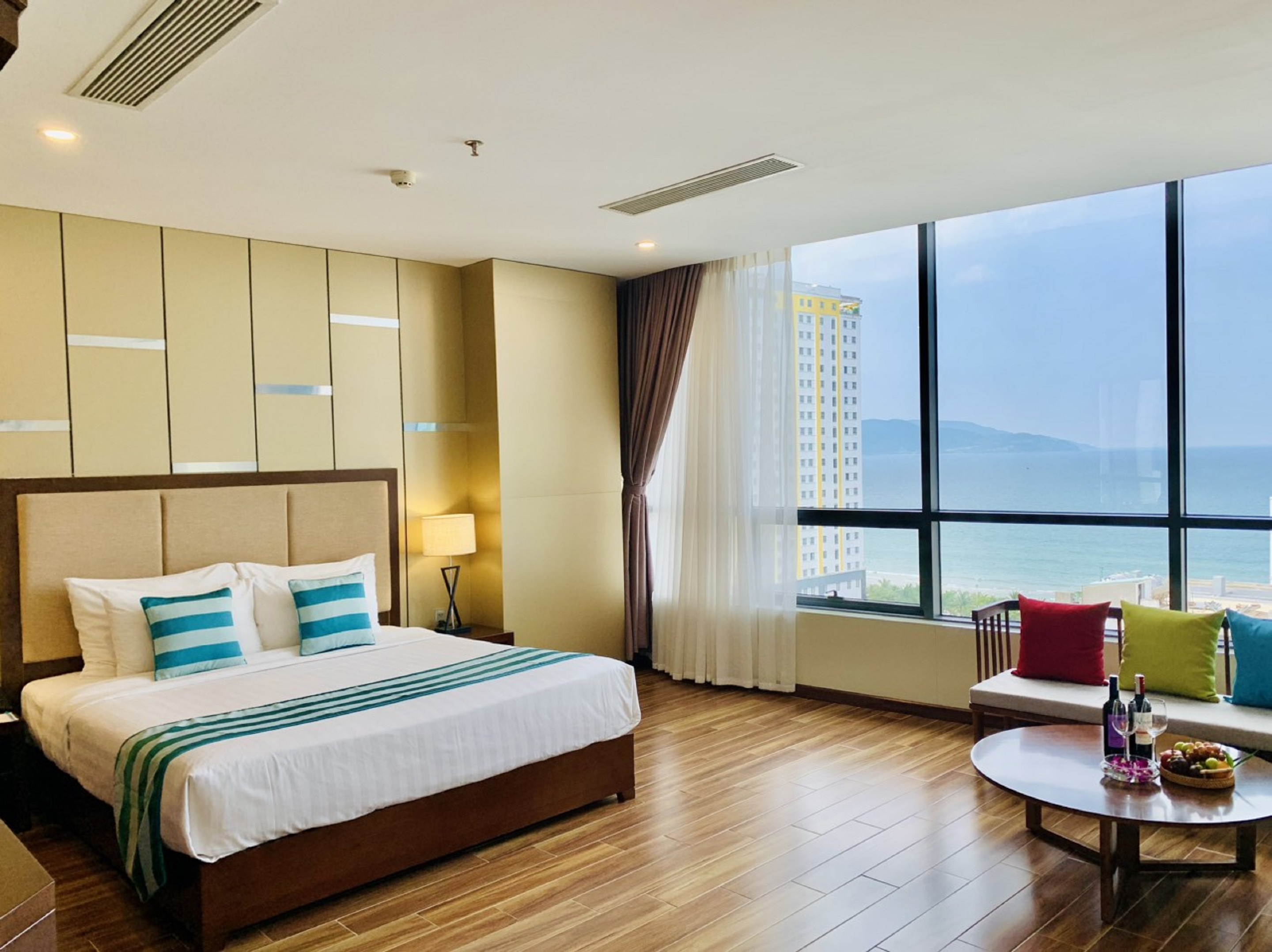 Double or Twin Deluxe Sea View