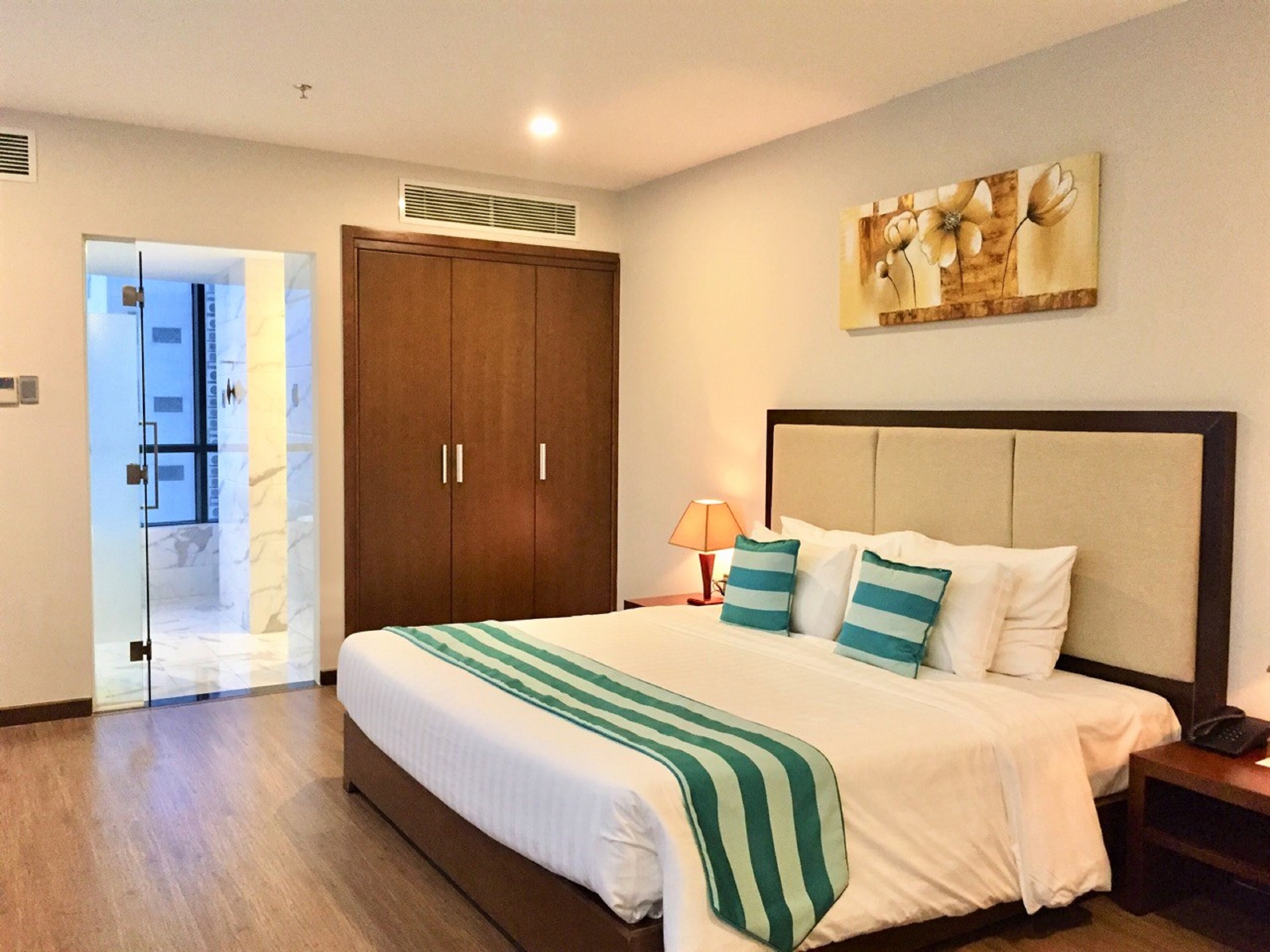 Double or Twin Deluxe Sea View