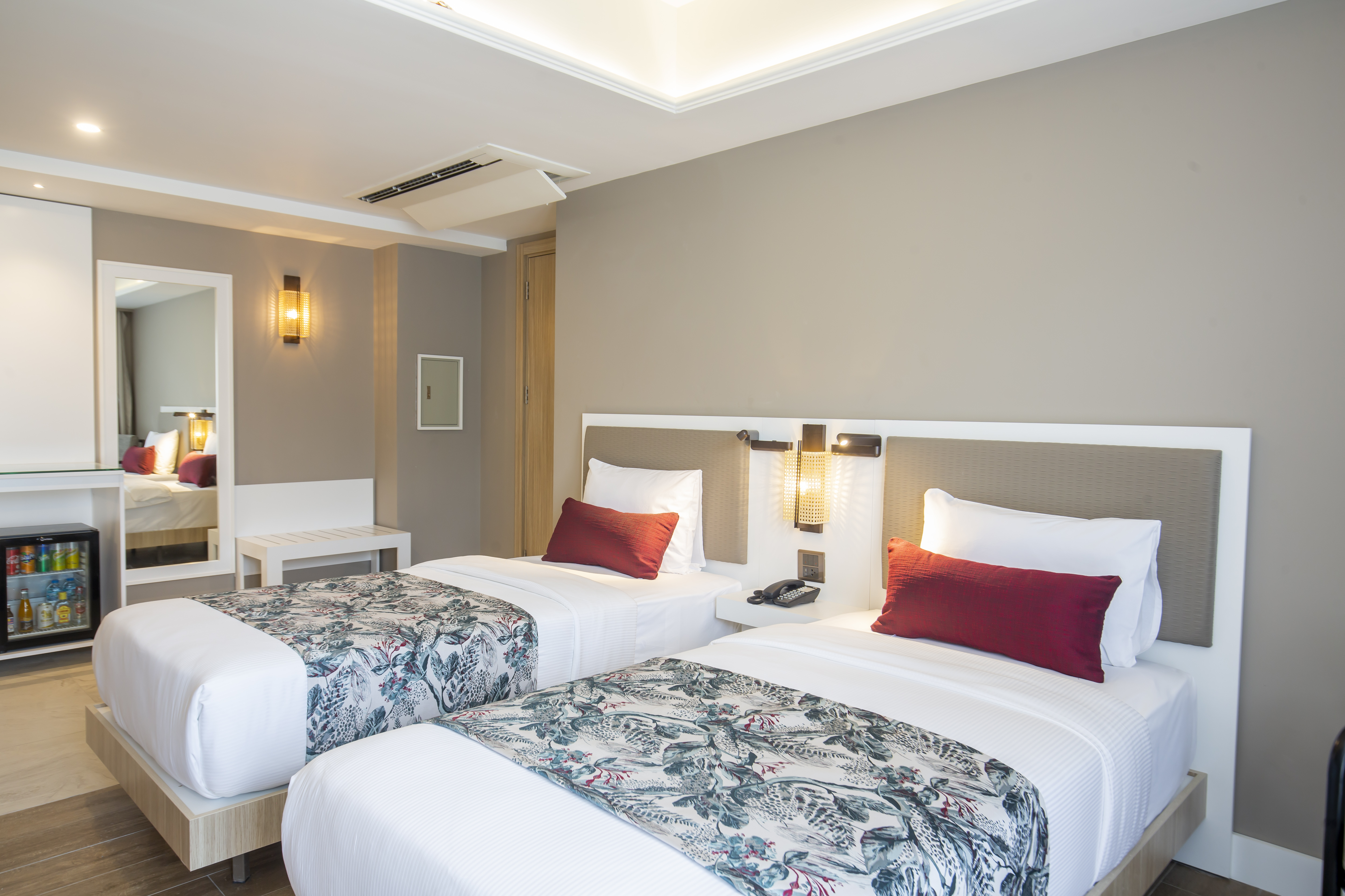 Family Room Deluxe Capacity 4