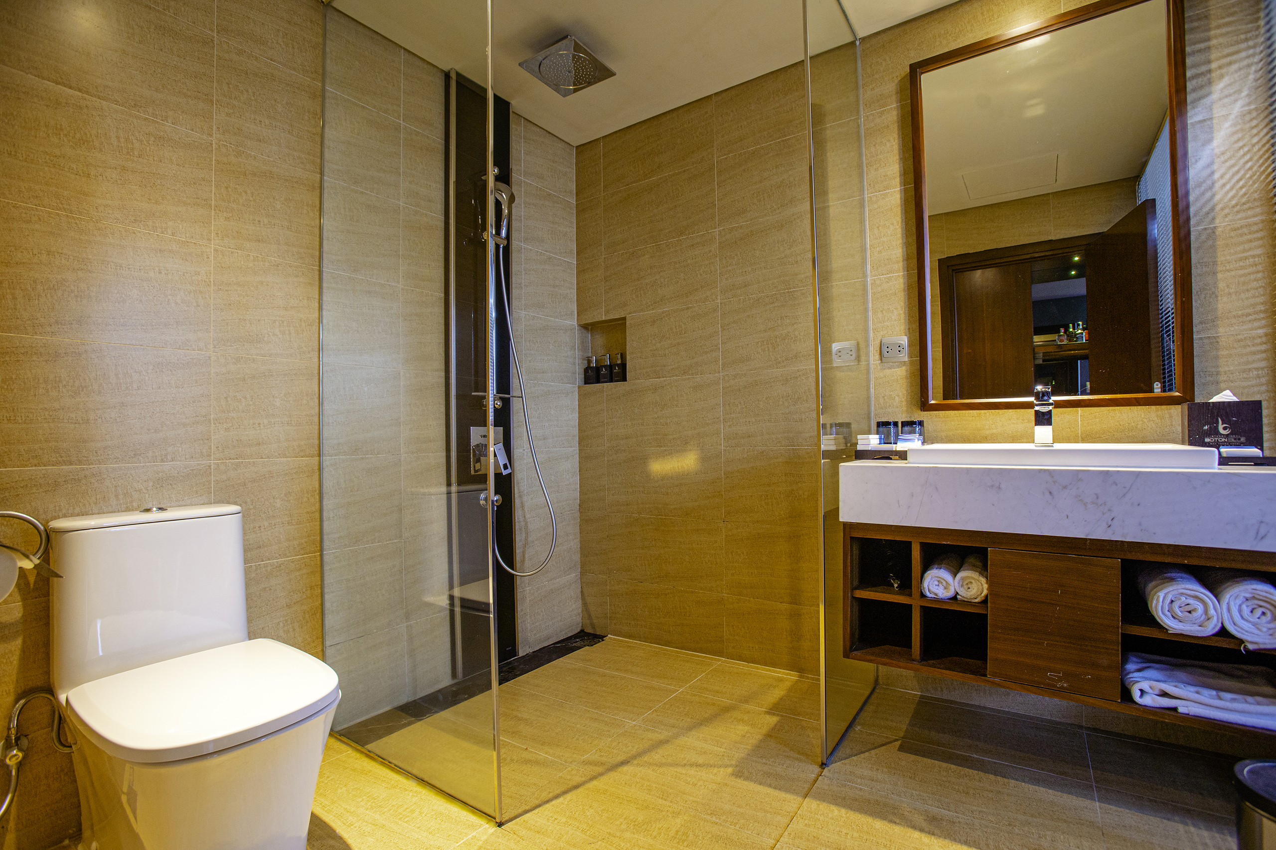 Double or Twin Deluxe