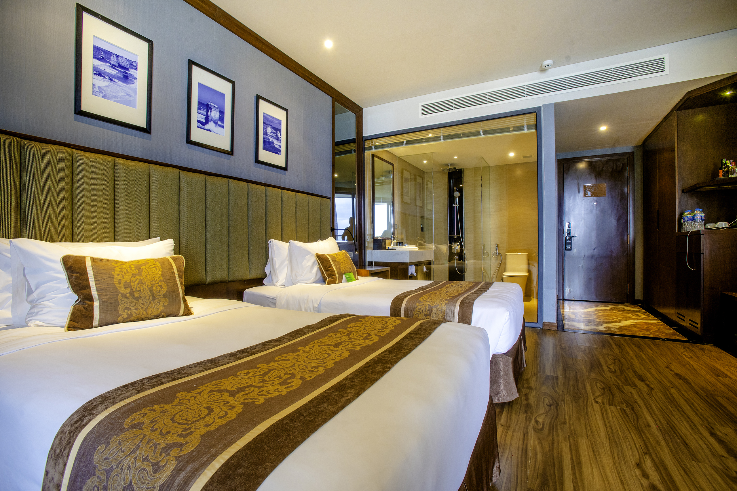 Double or Twin Deluxe