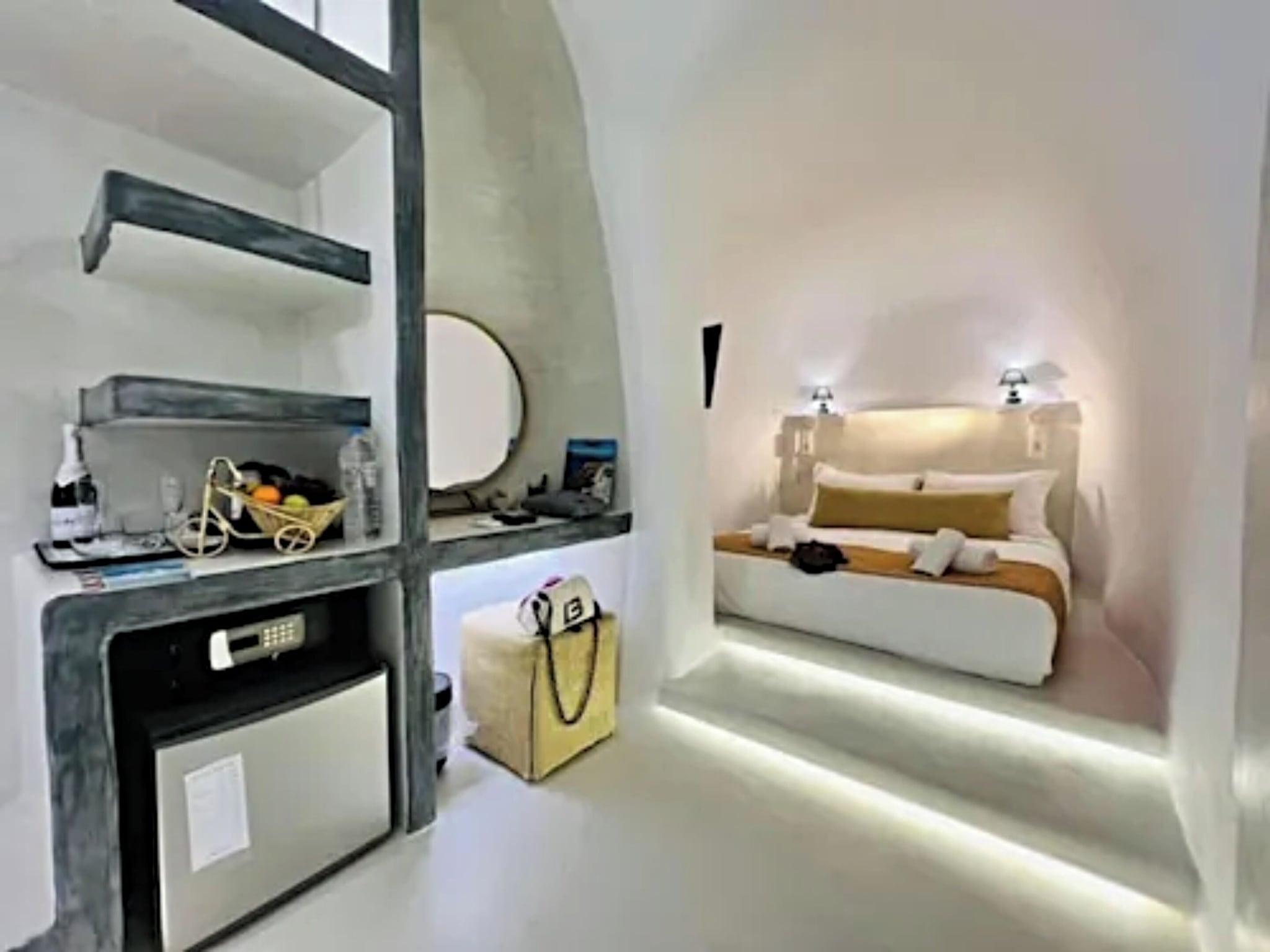 Cave Sea View with Terrace