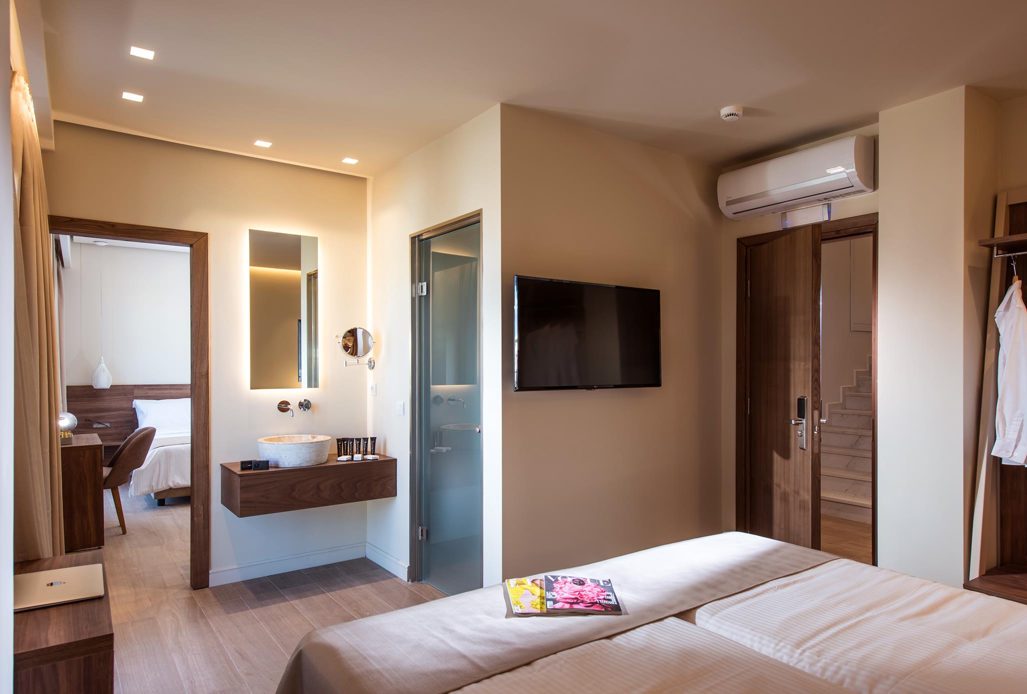 Family Room Capacity 3