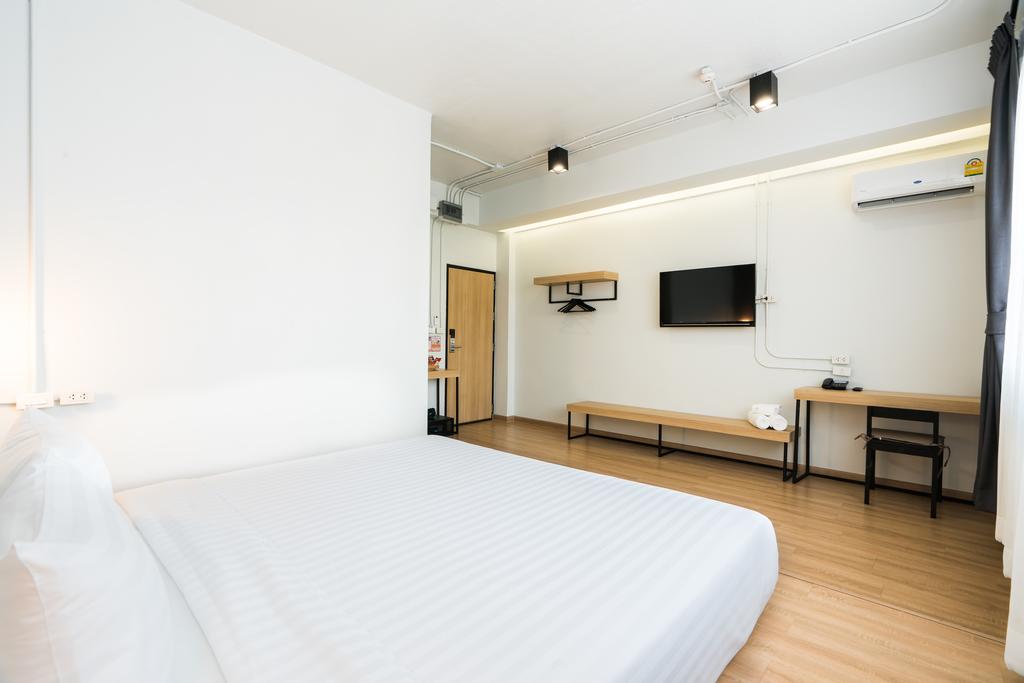 Double or Twin Deluxe