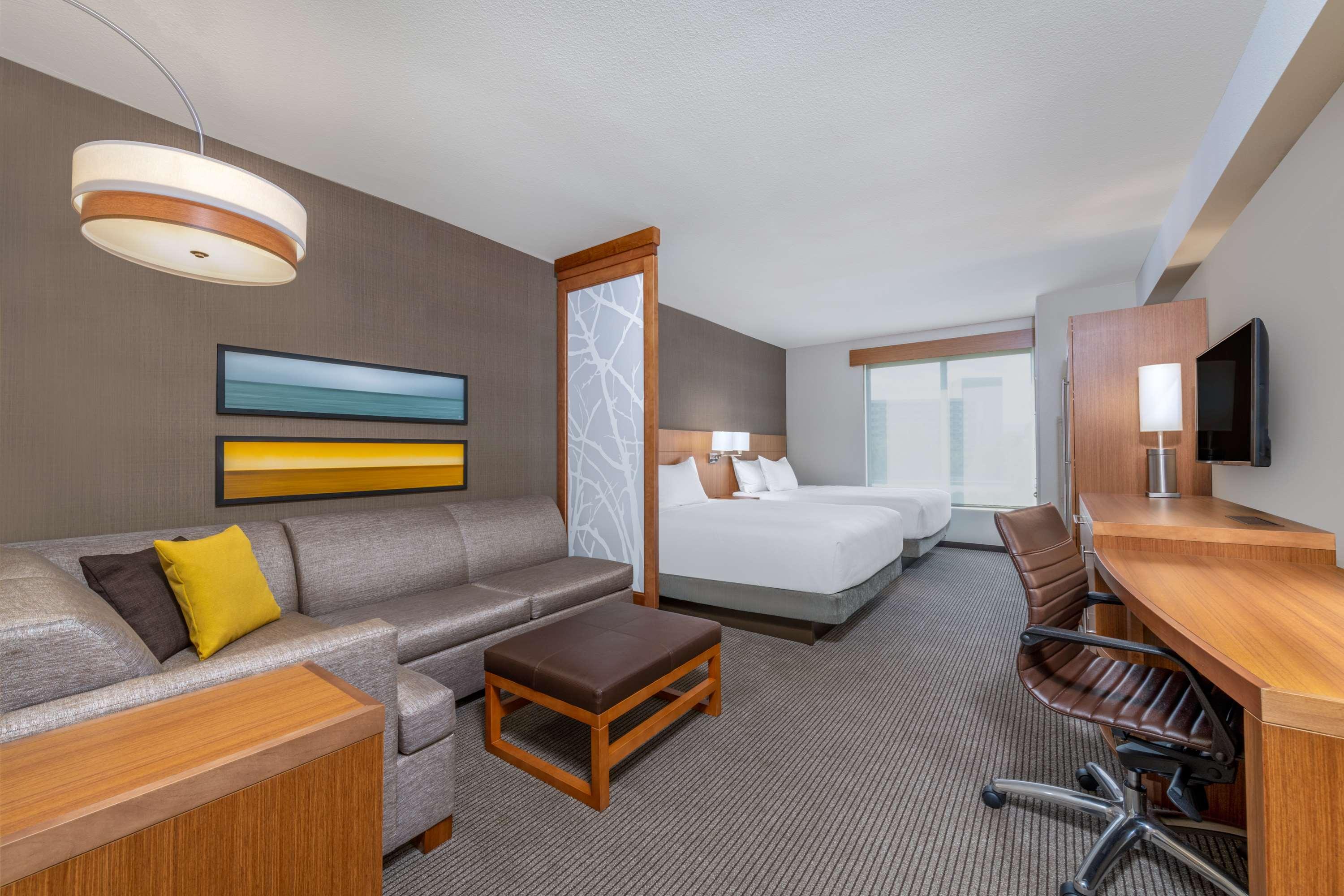 Double Queen Size Bed