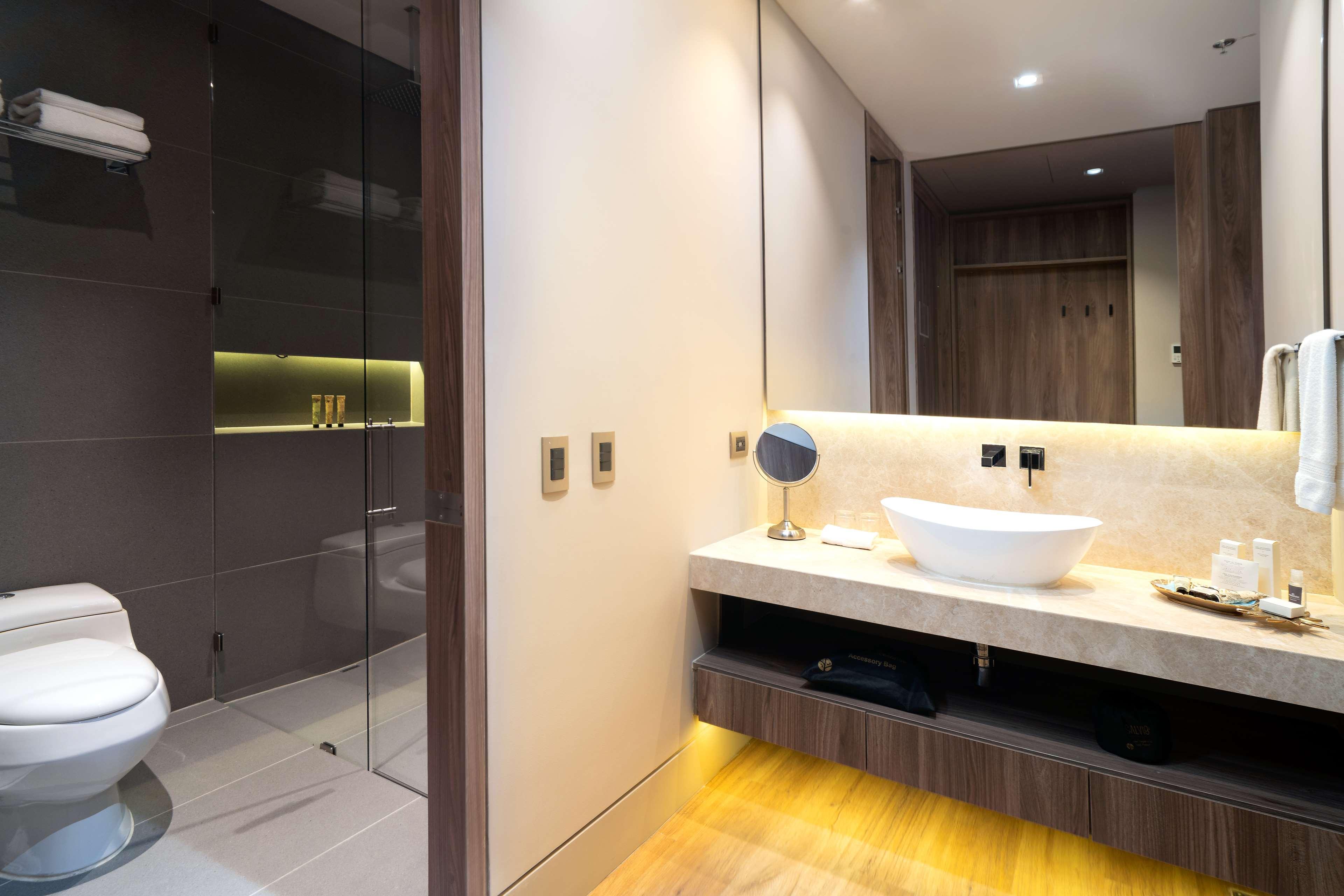 Double Superior King Bed