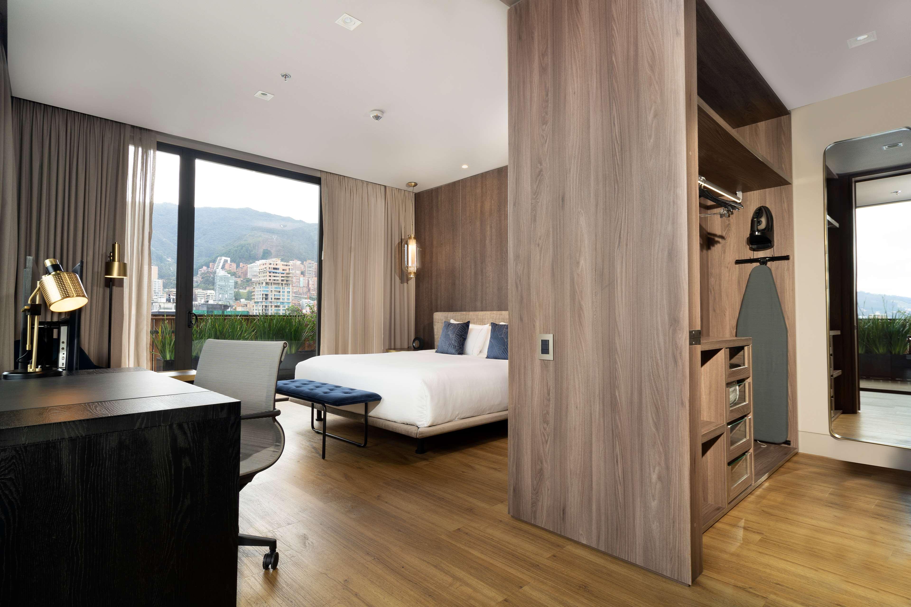 Double Accessible King Size Bed