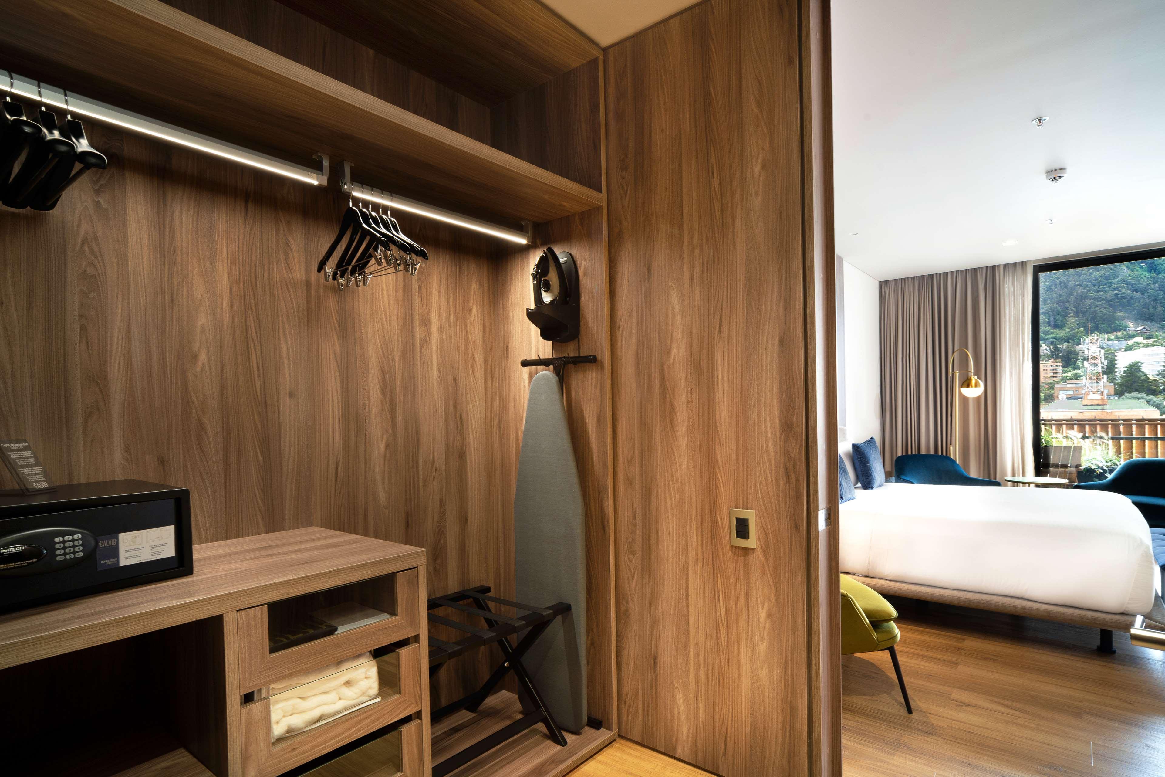 Apartment Mountain View