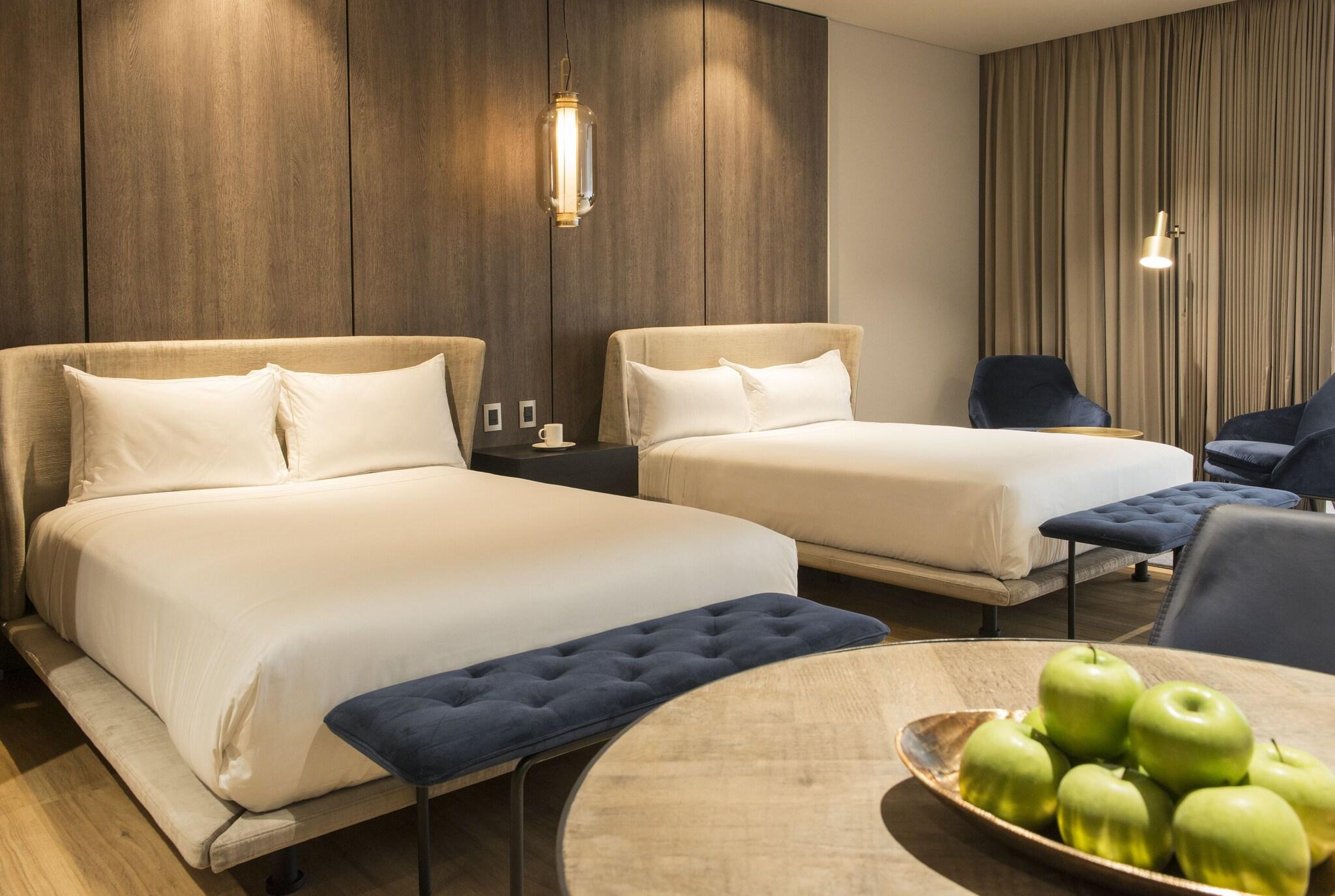 Apartment King Size Bed