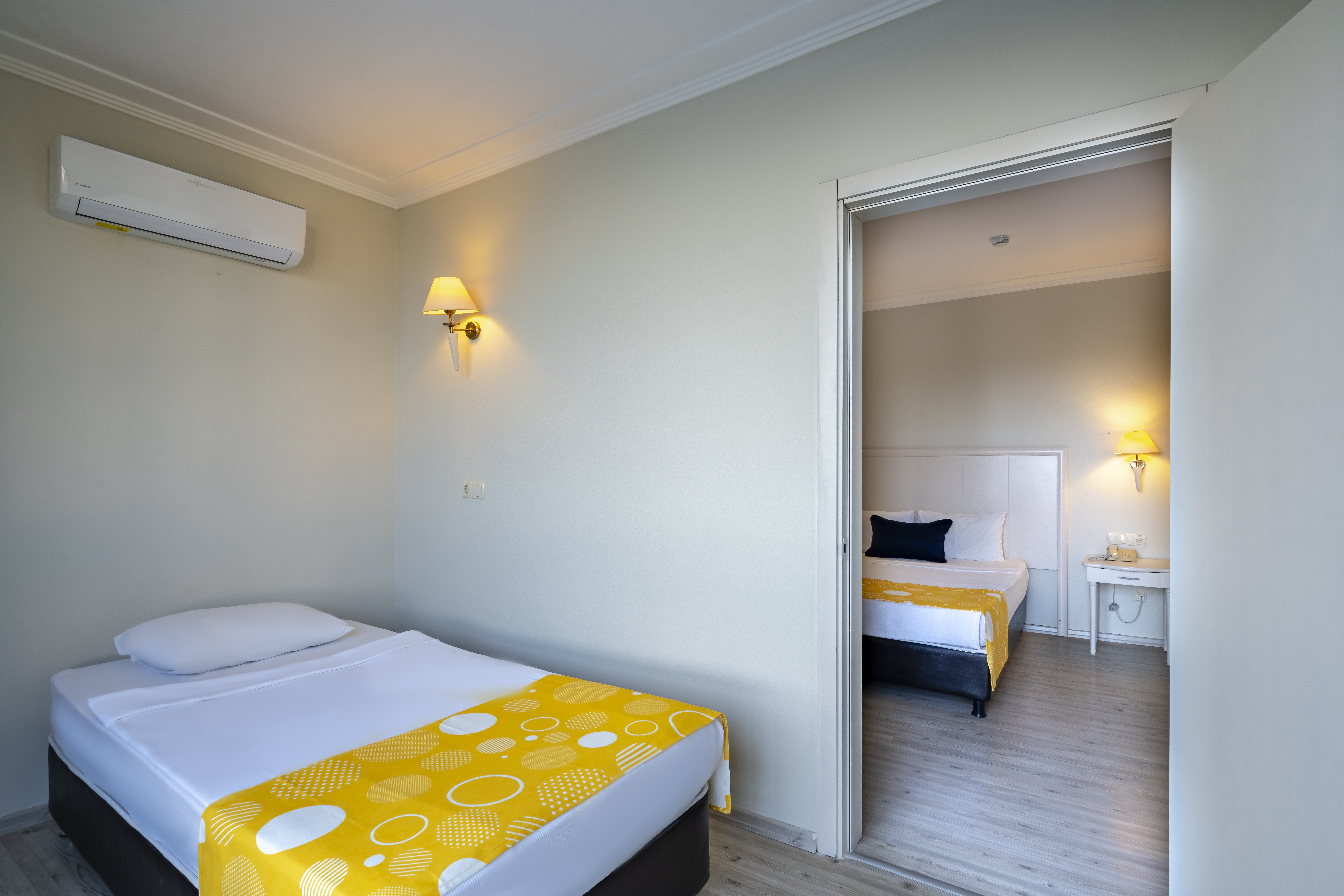 Family Room Land View