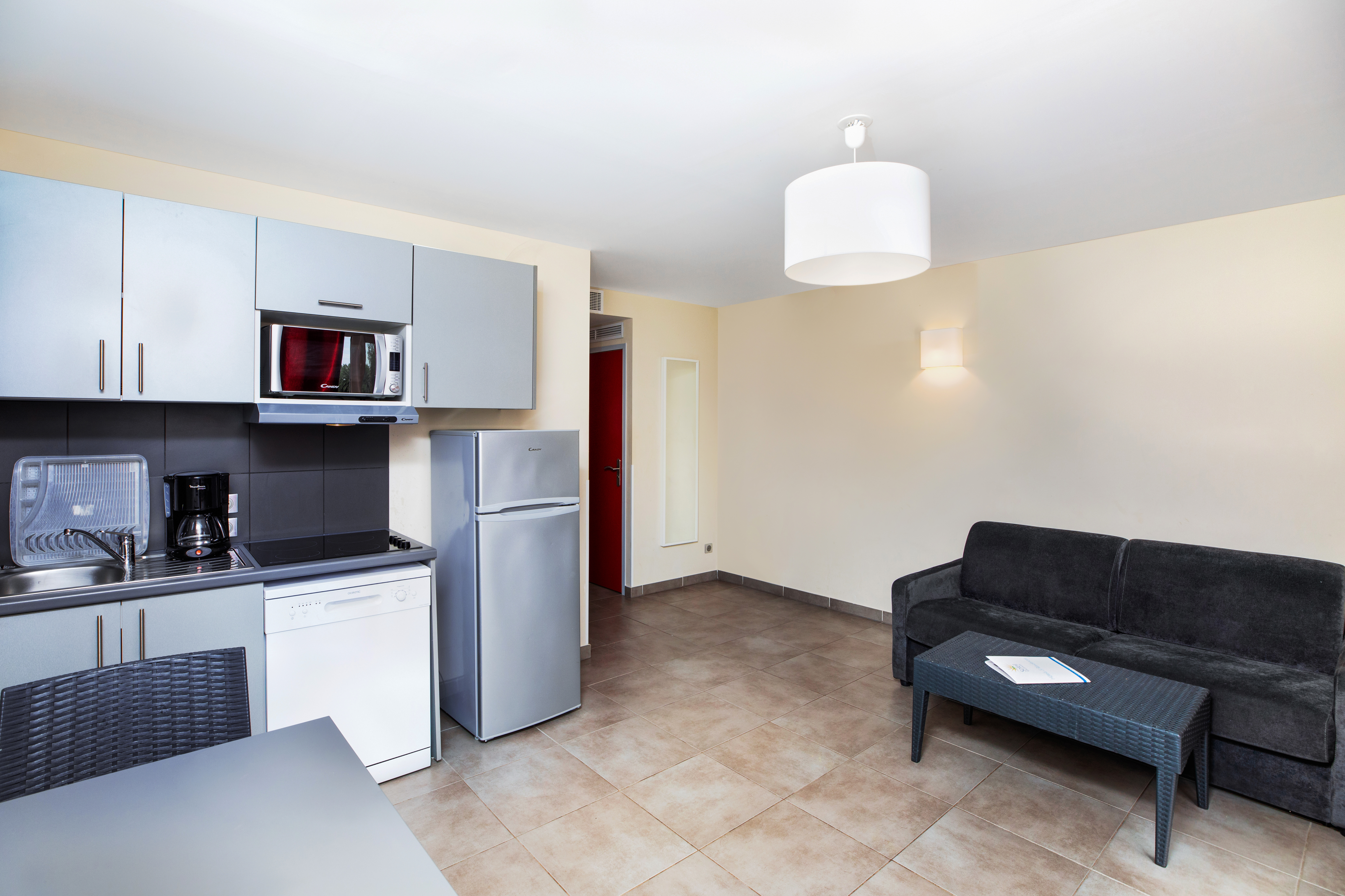 Apartment Capacity 4