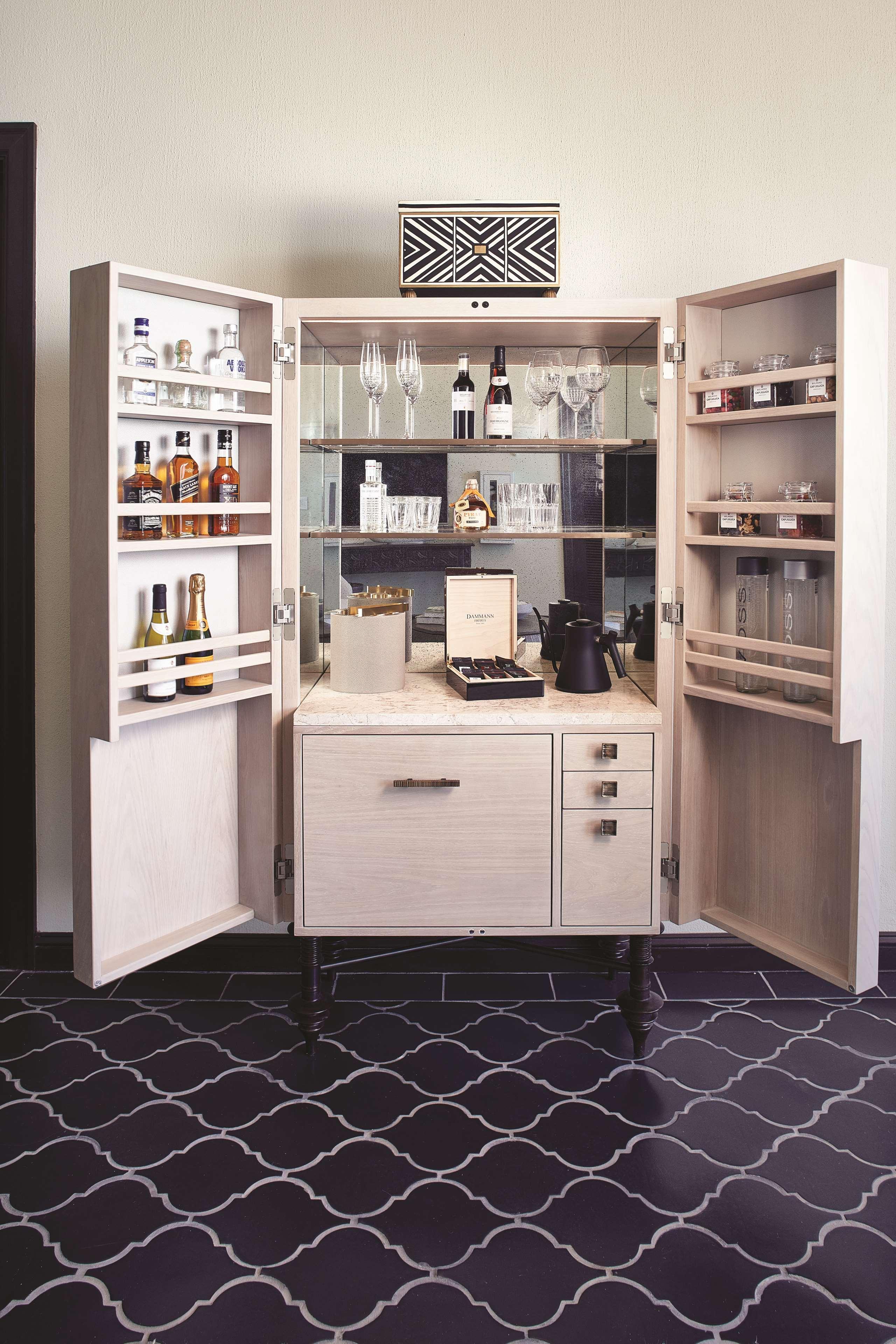 Junior Suite Beach Front