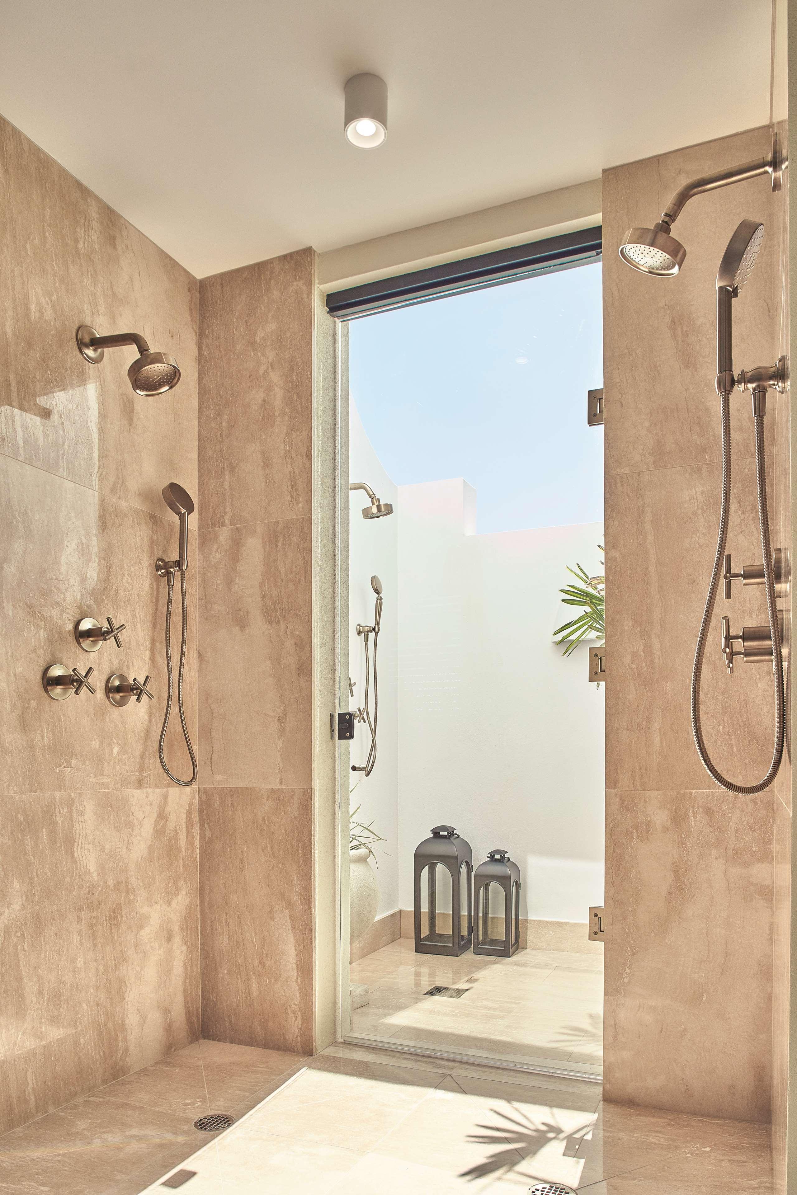 Double Deluxe Beach Front