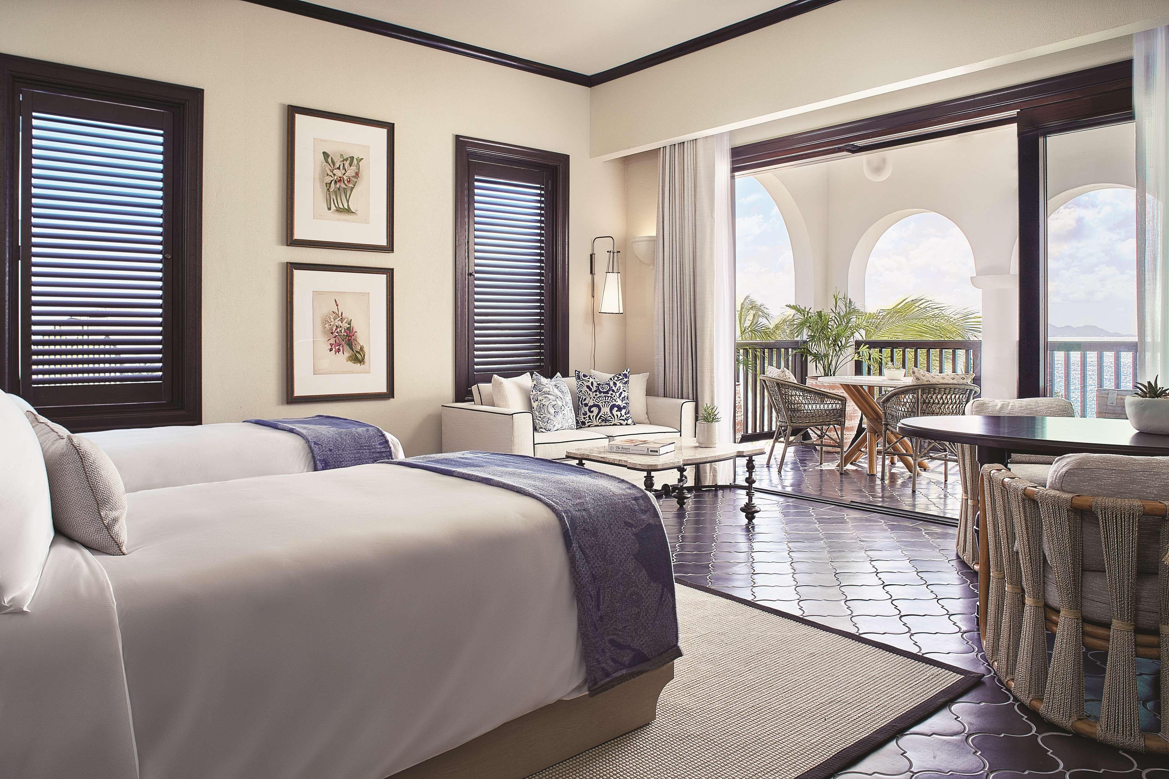 Junior Suite Beach Front