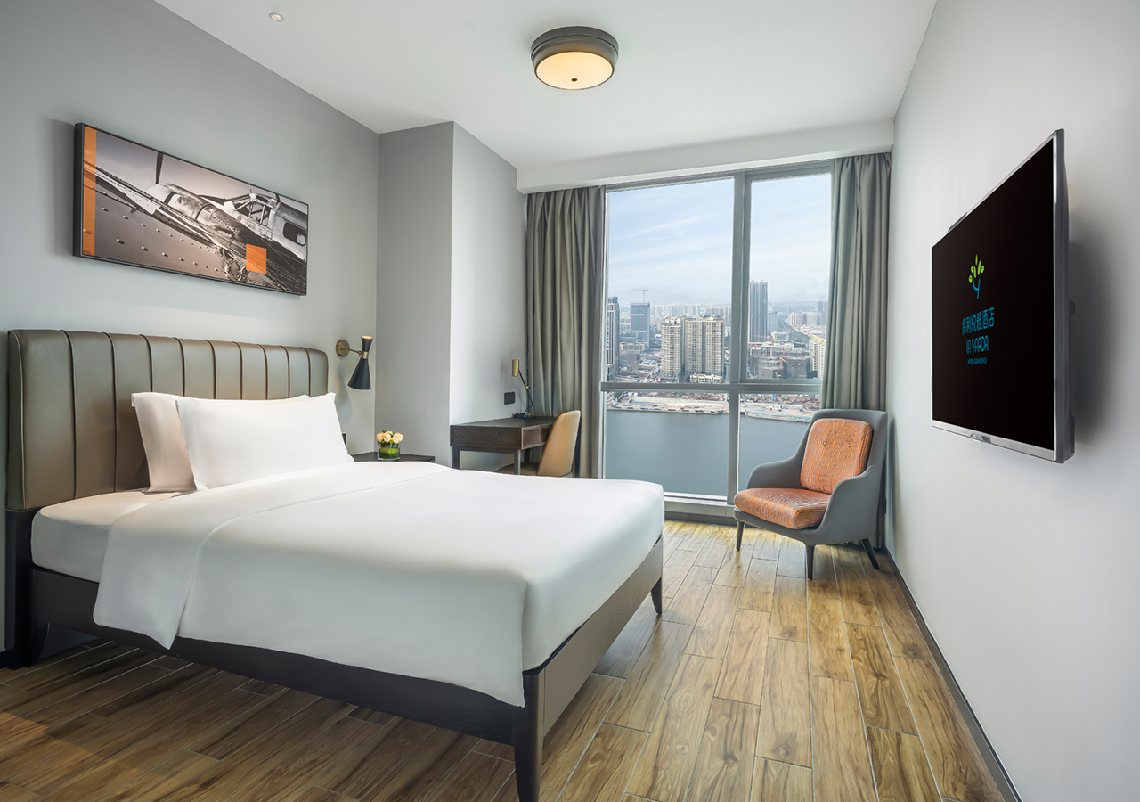 Double Superior King Bed