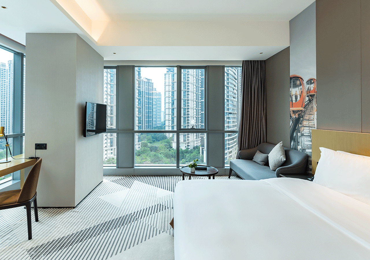 Double Deluxe King Bed