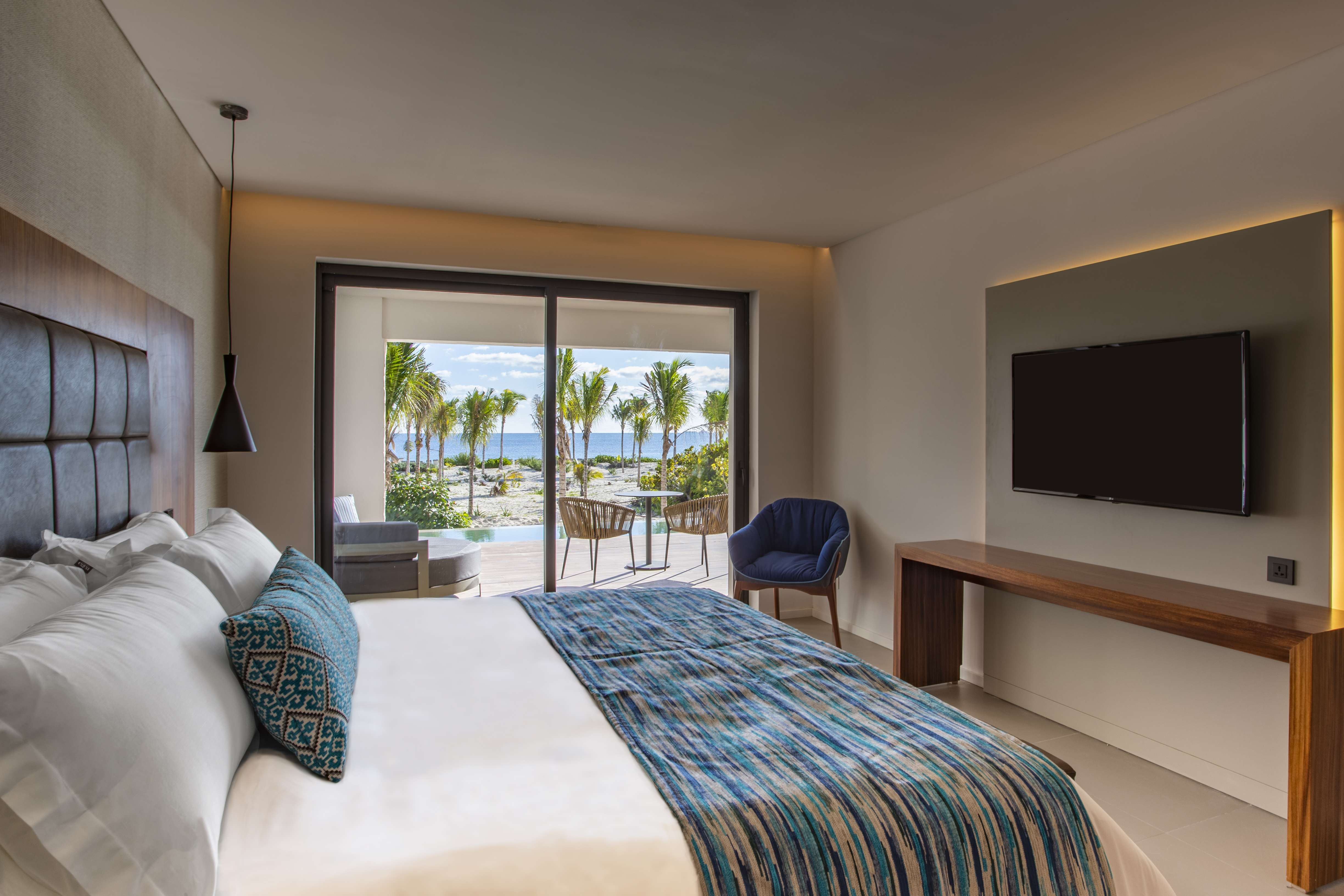 Suite with Private Pool