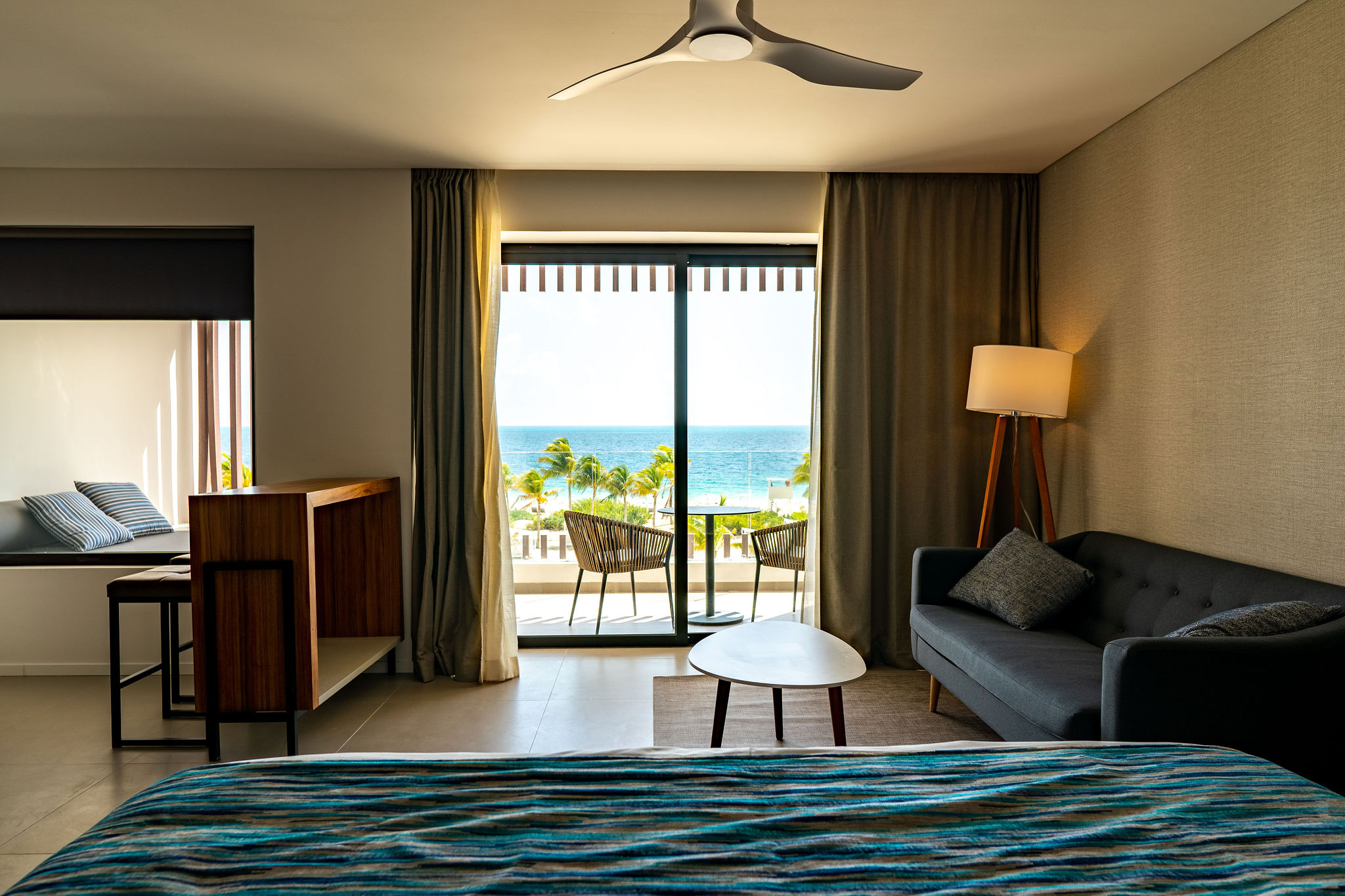 Junior Suite Ocean Front